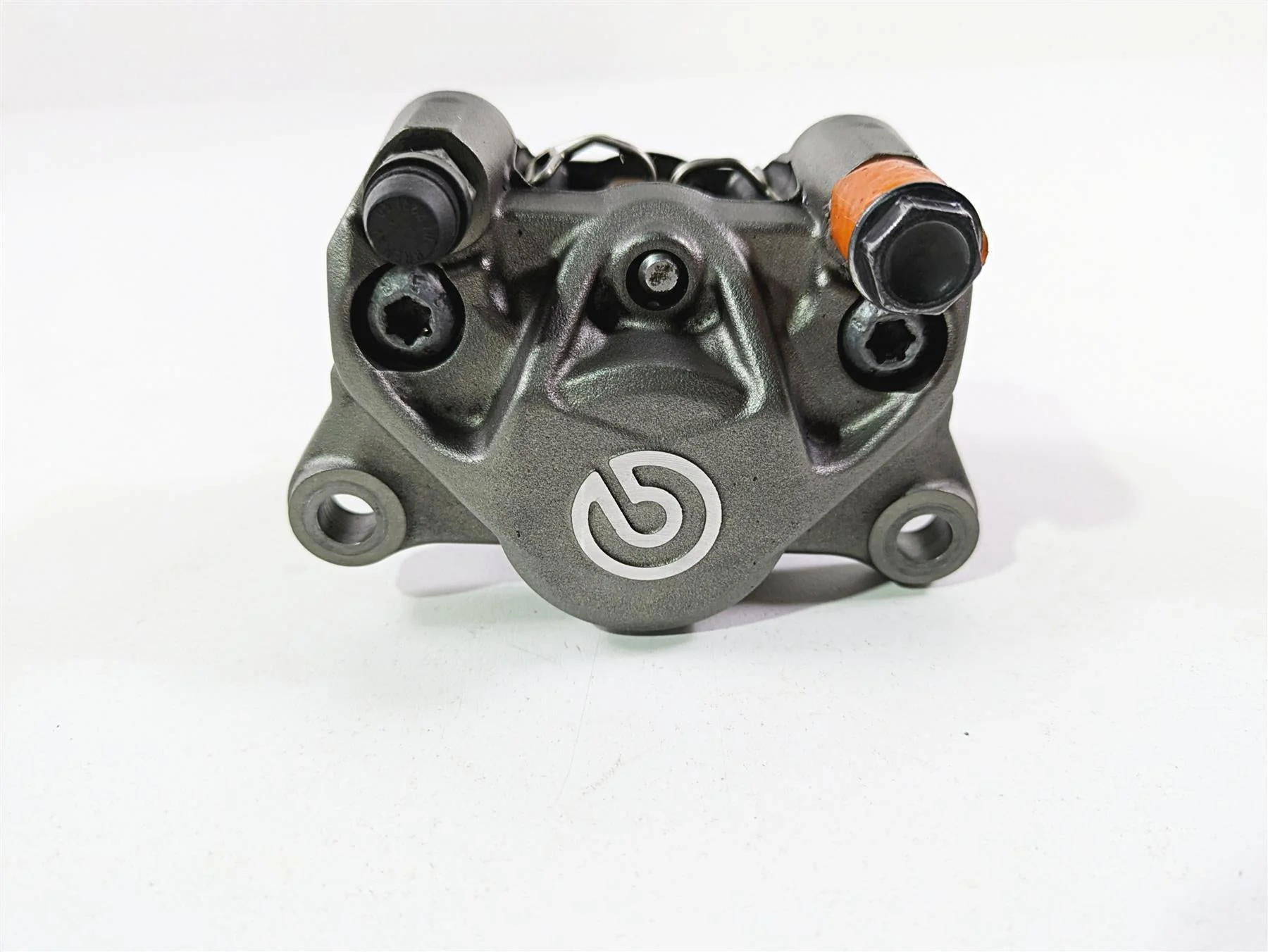 2019 Ducati Supersport 939 S Rear Brake Caliper Brembo 61140421A - Image 5