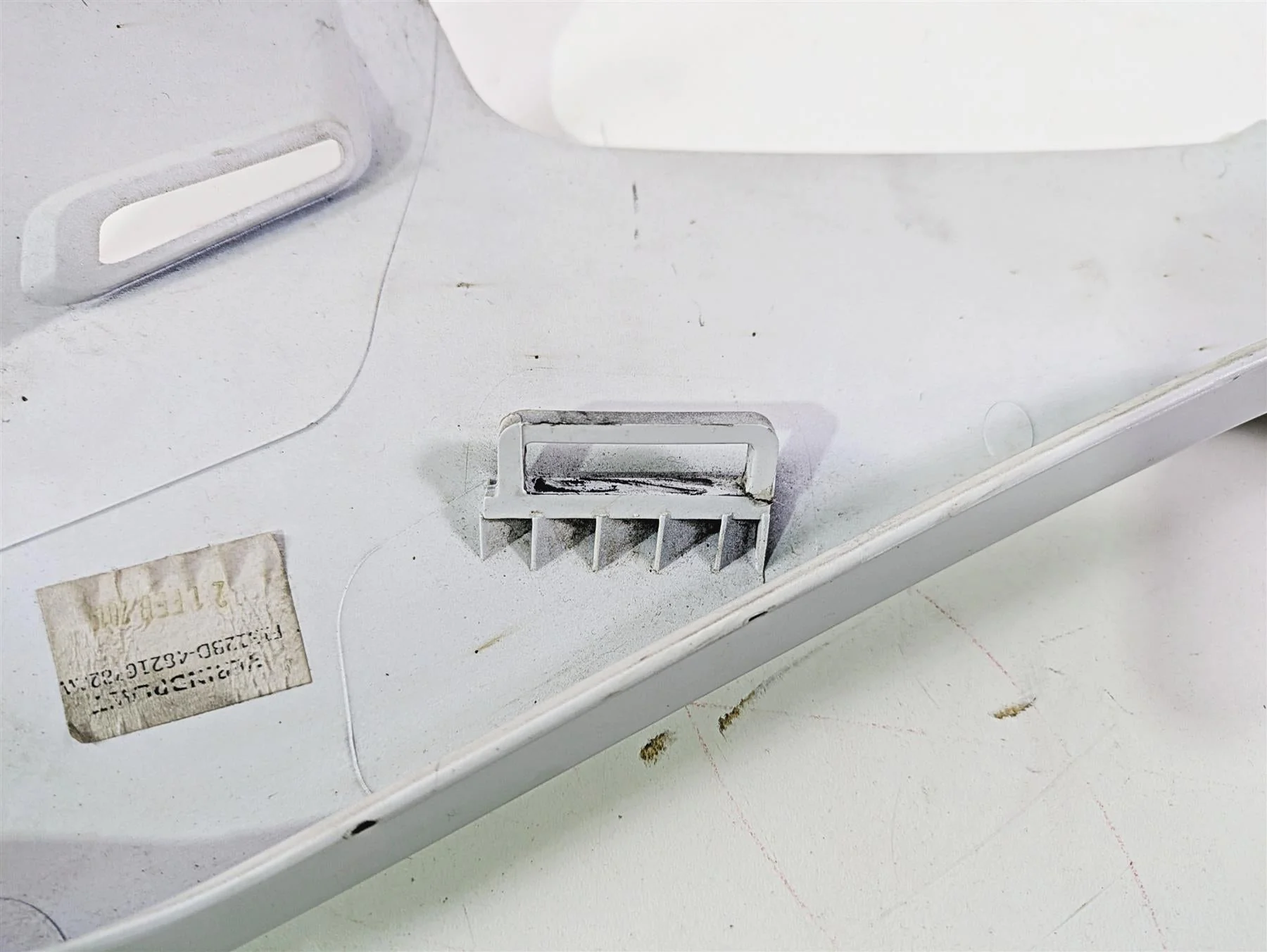 2019 Ducati Supersport 939 S Rear Right Tail Side Cover Fairing READ 48216782A - Image 9