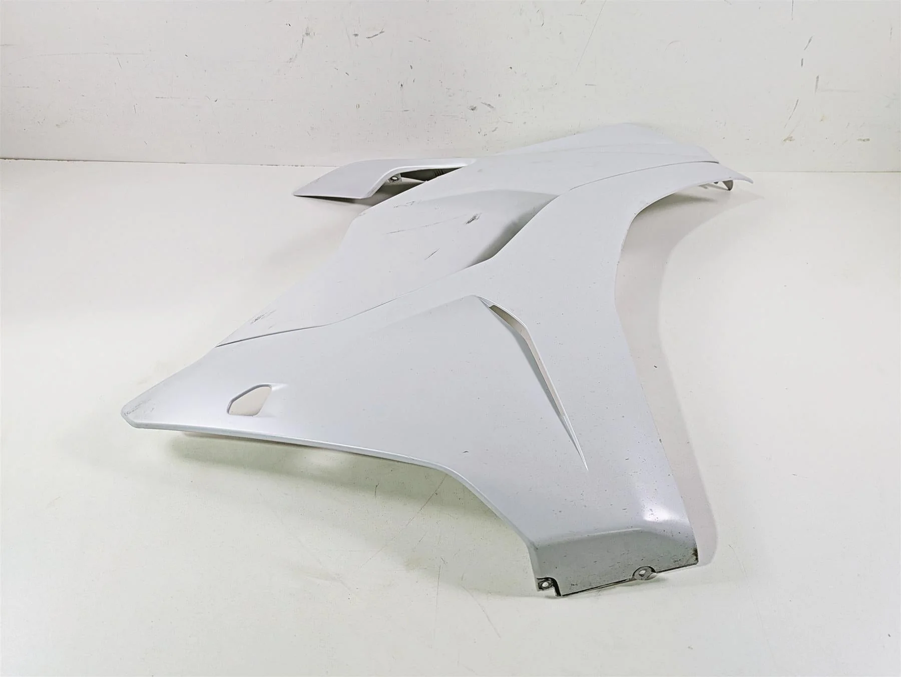 2019 Ducati Supersport 939 S Right Main Fairing Cover Set 48018821B 48018831B