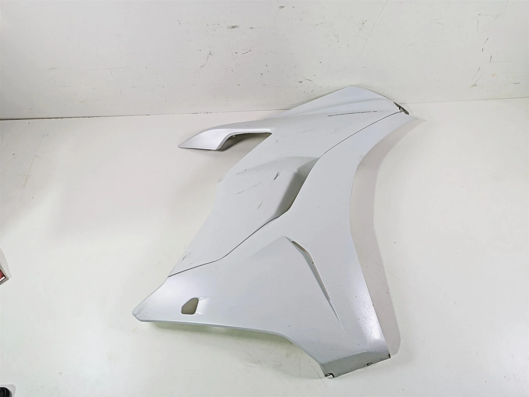 2019 Ducati Supersport 939 S Right Main Fairing Cover Set 48018821B 48018831B - Image 5