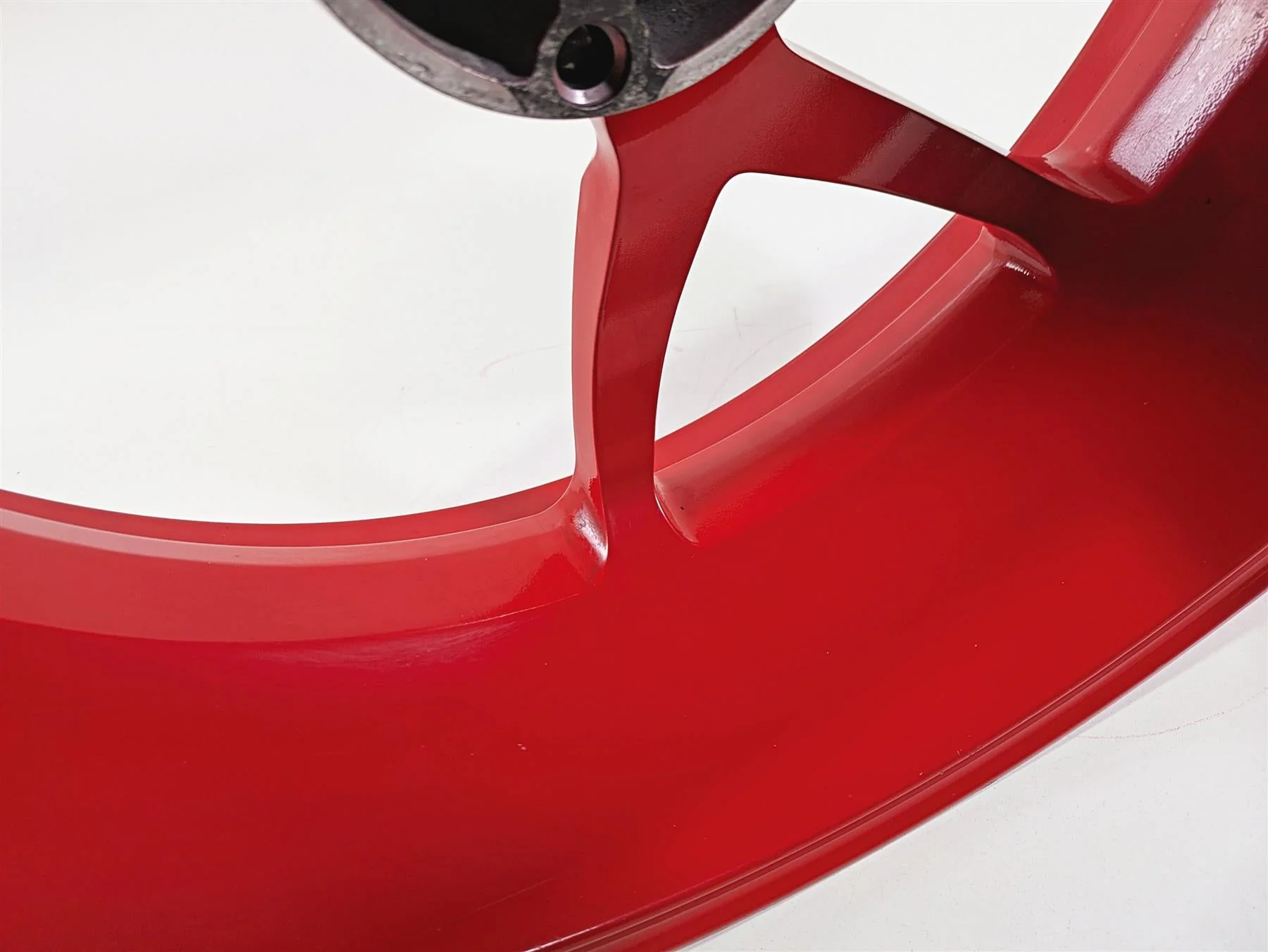 2019 Ducati Supersport 939 S Straight Red Rear Wheel Rim 17x5.5 50211941AB - Image 11