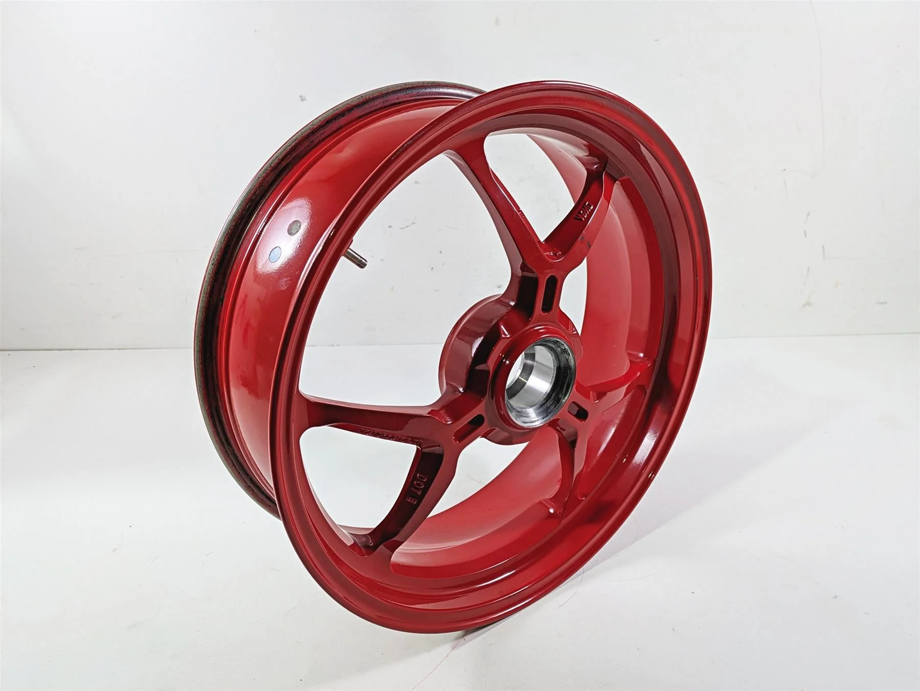 2019 Ducati Supersport 939 S Straight Red Rear Wheel Rim 17x5.5 50211941AB - Image 12