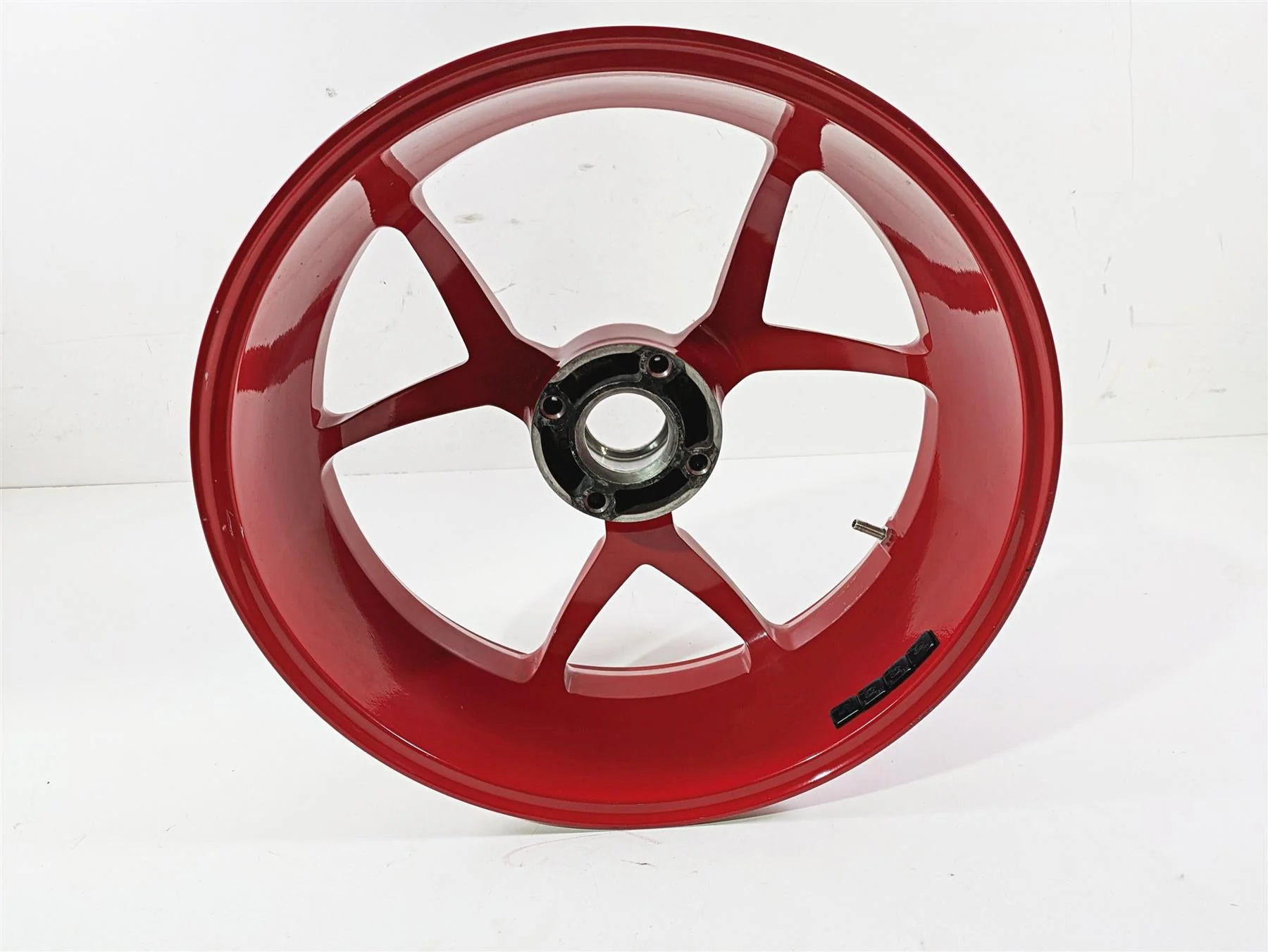 2019 Ducati Supersport 939 S Straight Red Rear Wheel Rim 17x5.5 50211941AB - Image 3