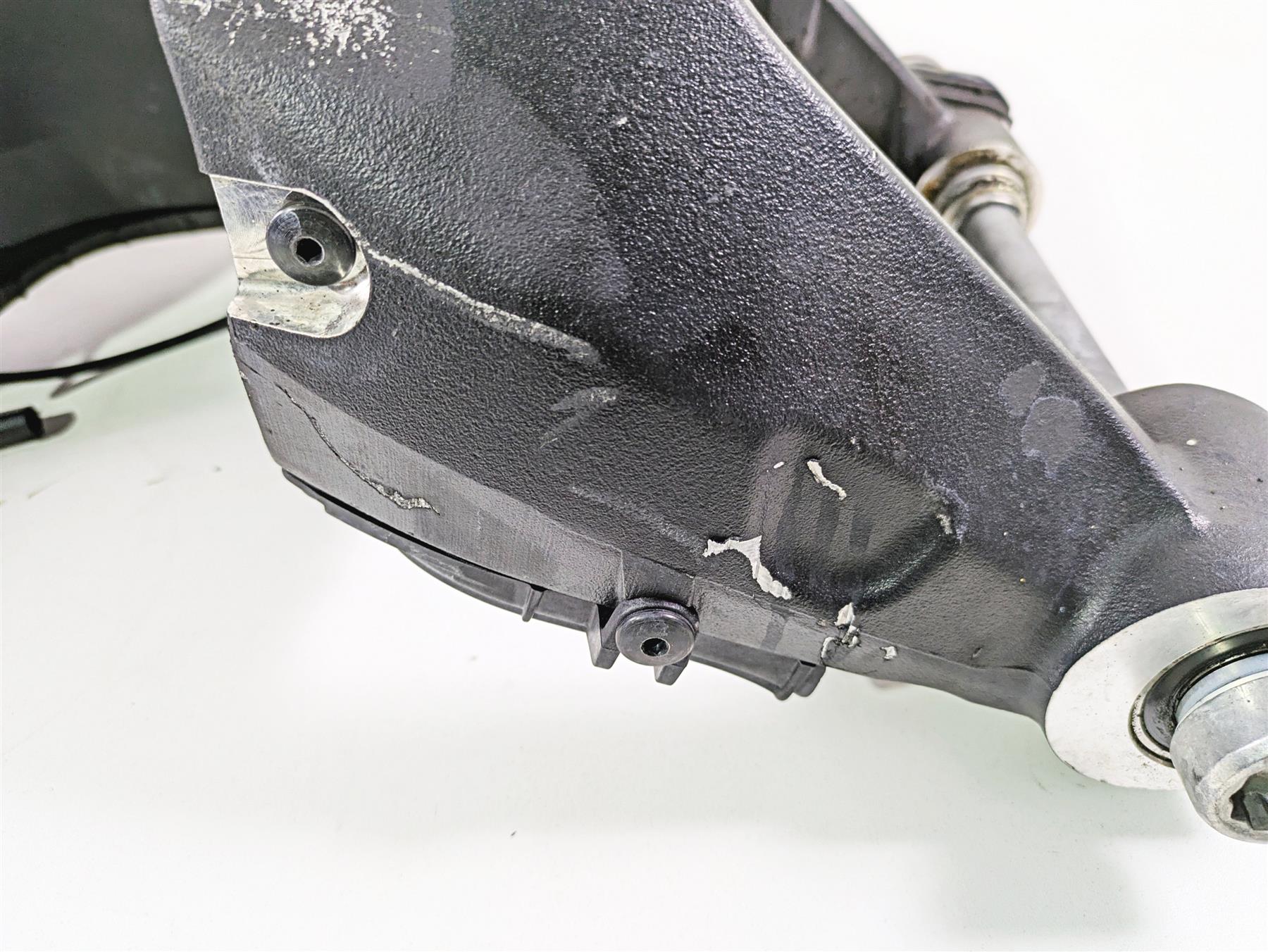 2019 Ducati Supersport 939 S Swingarm & Rear Axle SCRATCHES 37021961CB 819Z0021A - Image 2