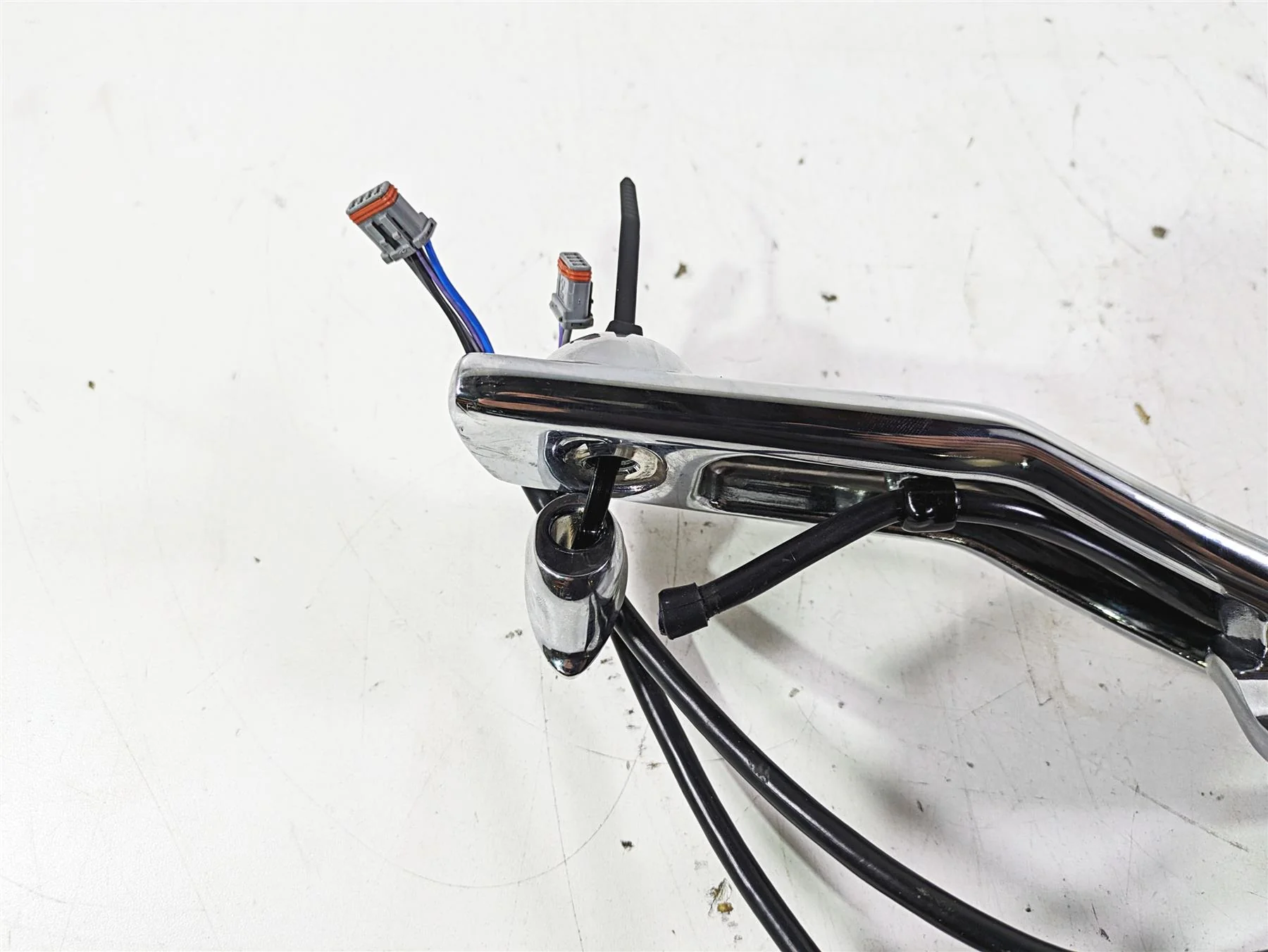 2019 Harley FLHCS Softail Heritage Front Blinker Spot Light Set - Read 67800823 - Image 11