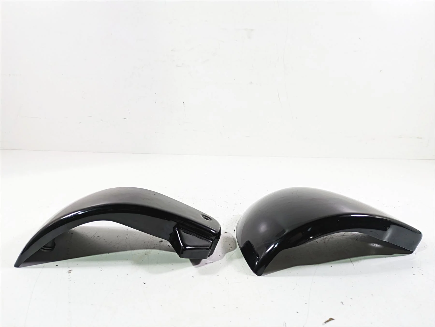 2019 Harley FLHCS Softail Heritage Left Right Side Cover Fairing Set 61300648 - Image 2