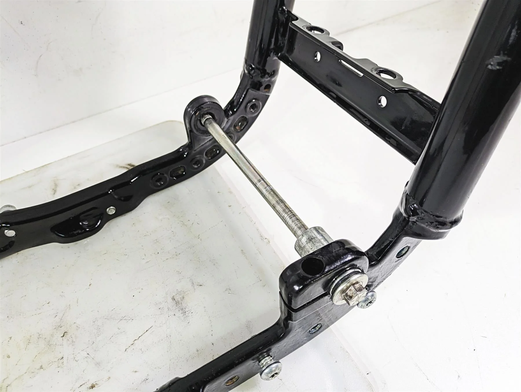 2019 Harley FLHCS Softail Heritage Main Frame Chassis M8 30Dgr - Read With Clean Alabama Title 47000126 - Image 6