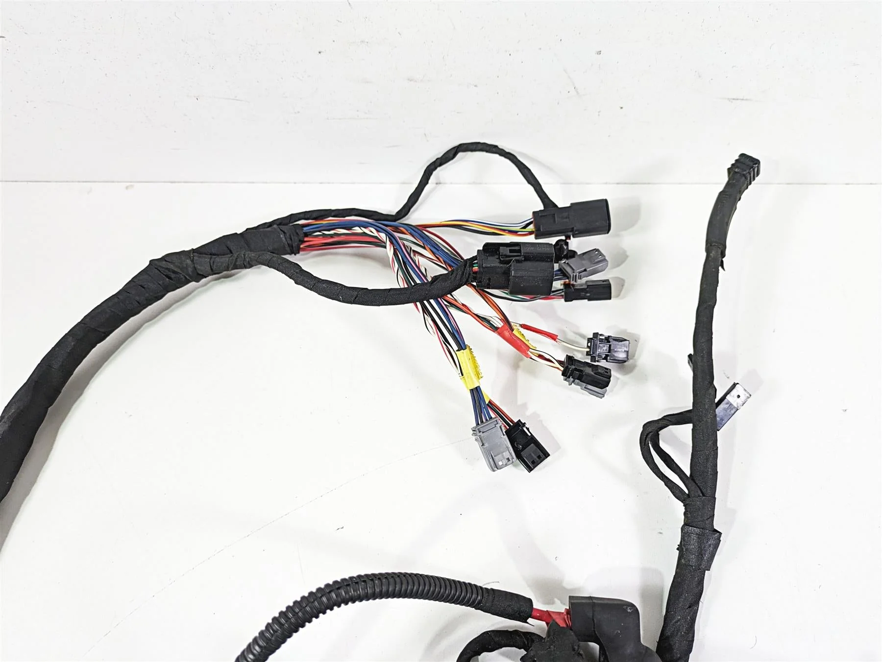 2019 Harley FLHCS Softail Heritage Main Wiring Harness Loom Abs -No Cut 69201492 - Image 9