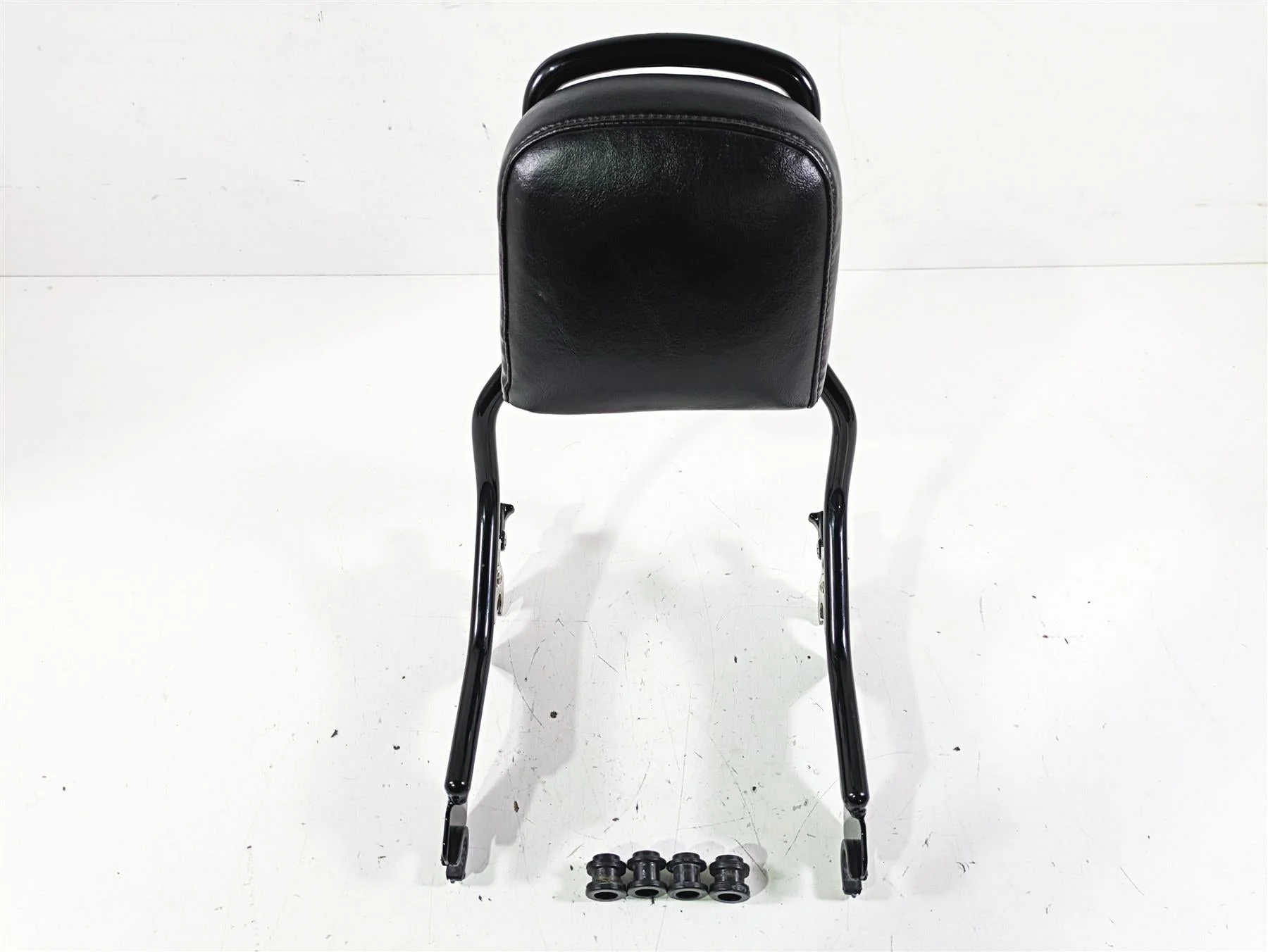 2019 Harley FLHCS Softail Heritage Oem Sissybar Backrest Standard 14.5" 52300446 - Image 8