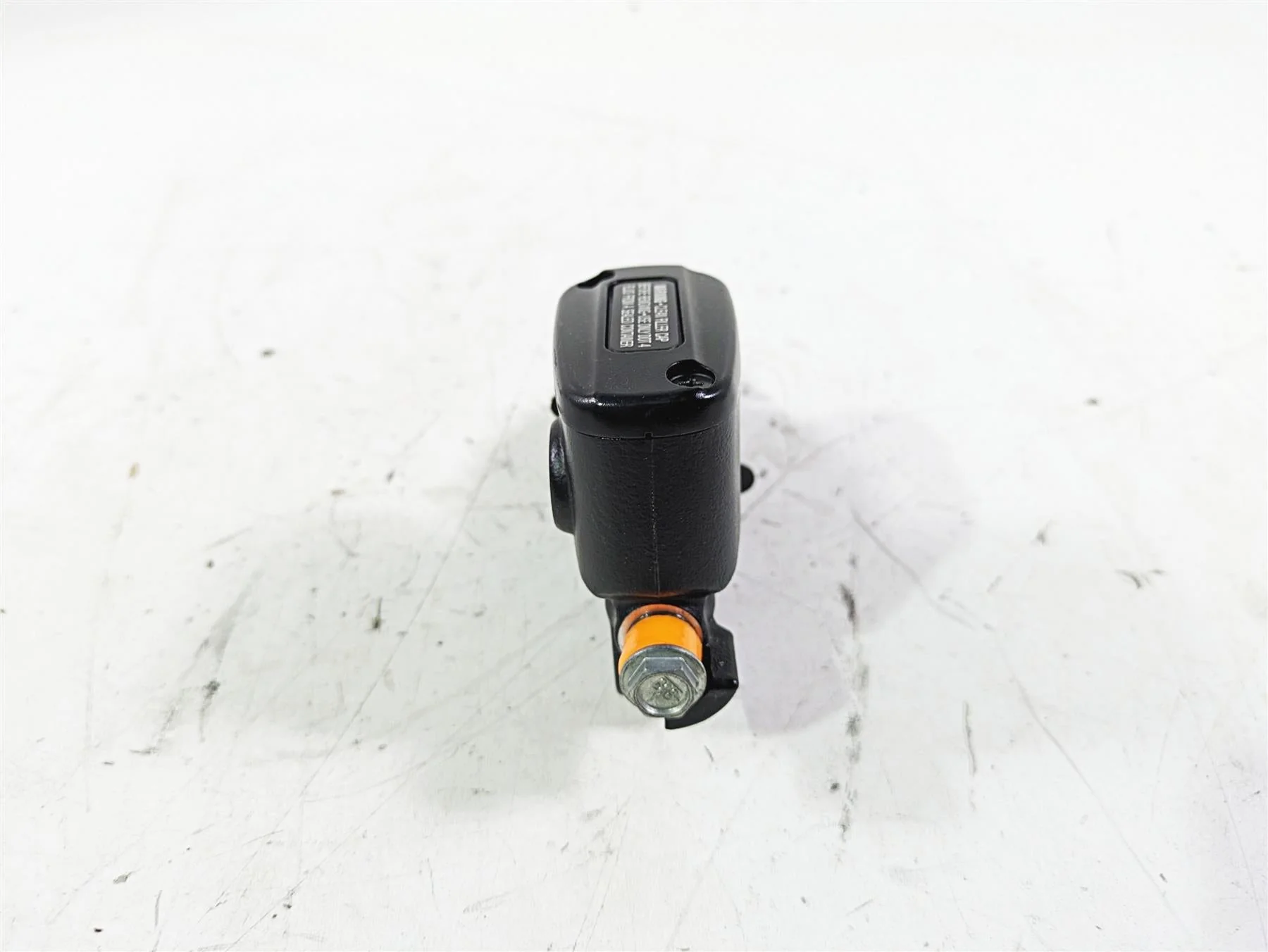 2019 Harley FLHCS Softail Heritage Rear Brake Master Cylinder 5/8" 41700460 - Image 2