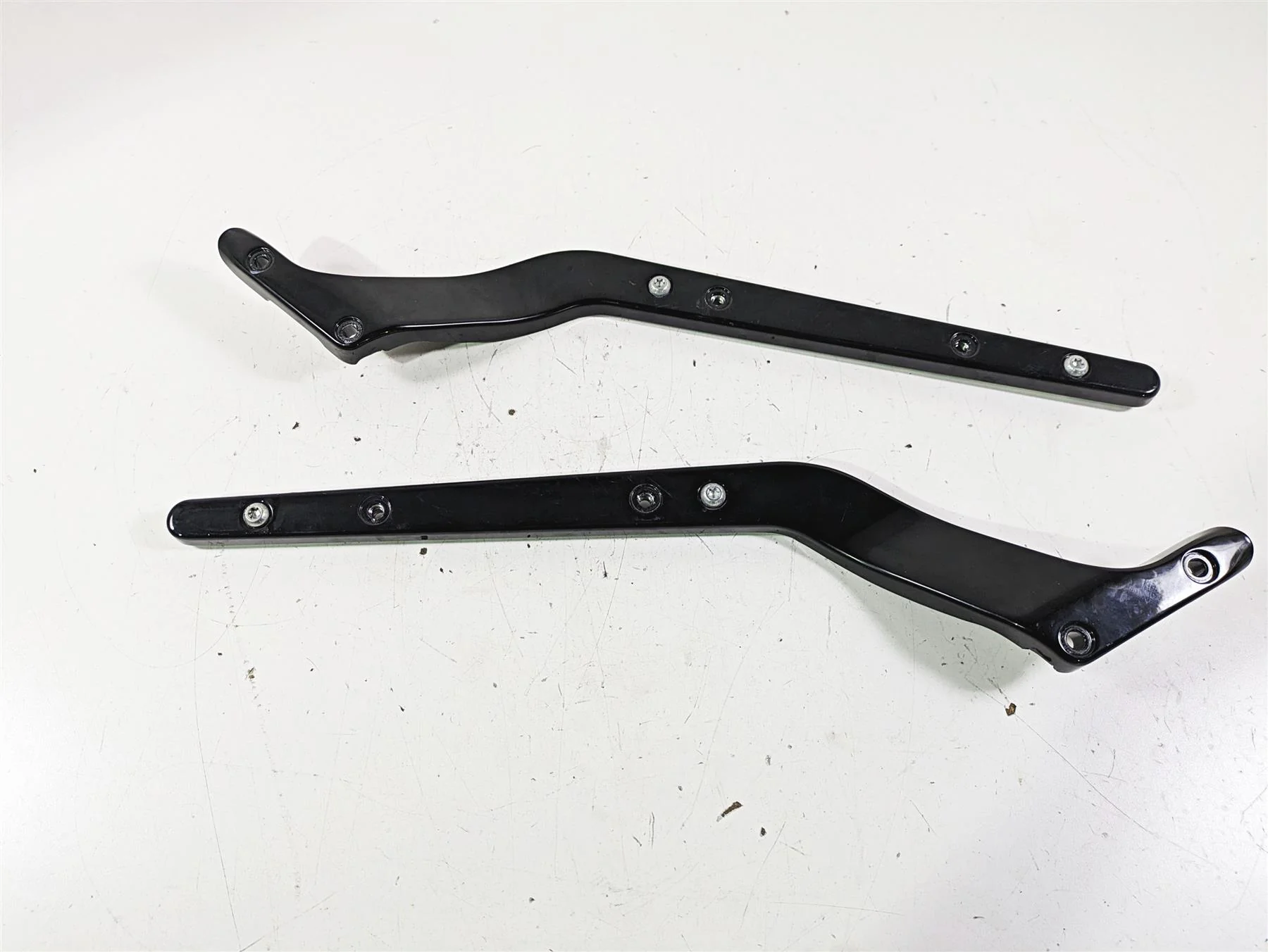 2019 Harley FLHCS Softail Heritage Rear Fender Support Mounts 59500678 59500679