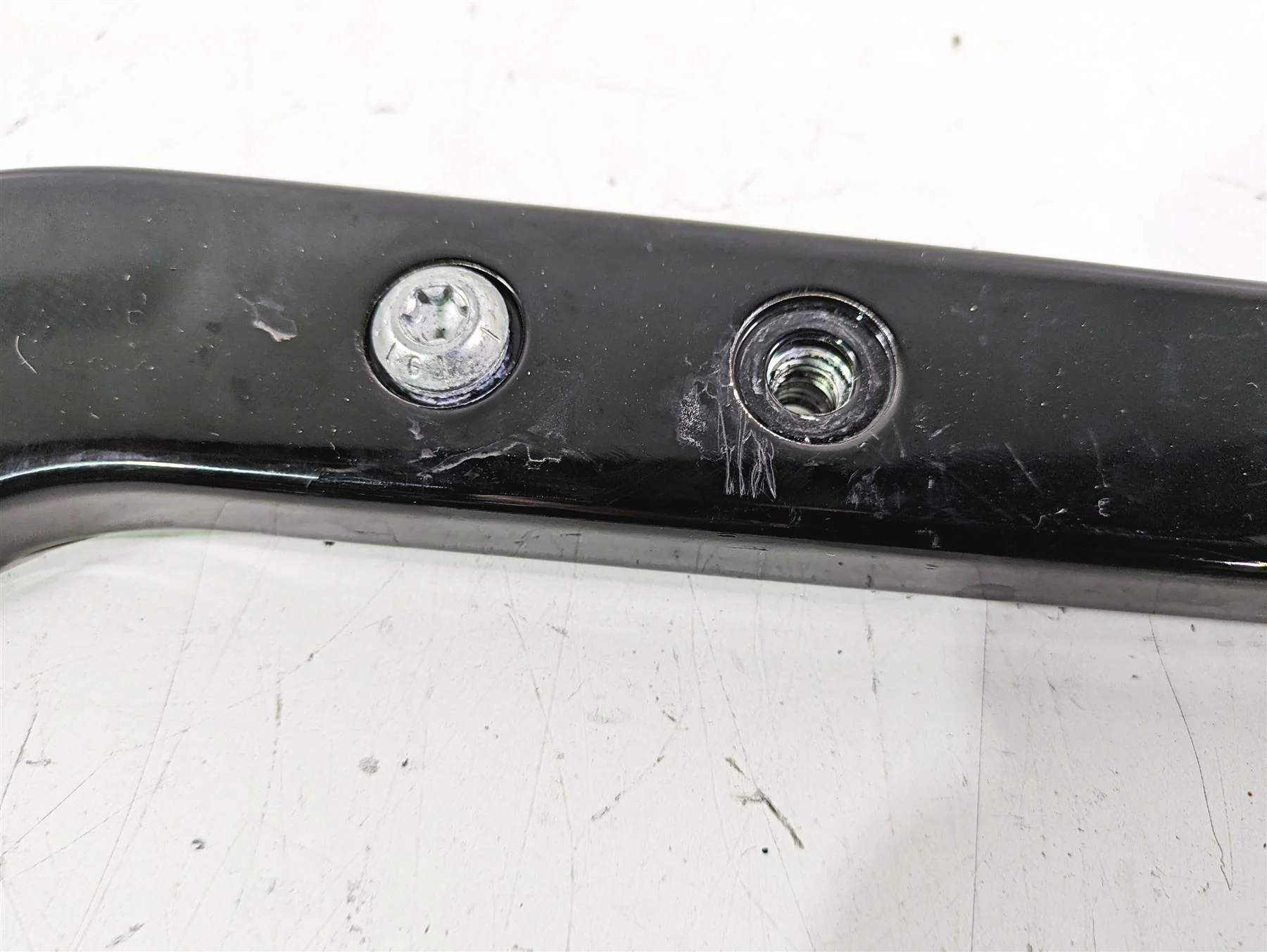 2019 Harley FLHCS Softail Heritage Rear Fender Support Mounts 59500678 59500679 - Image 5