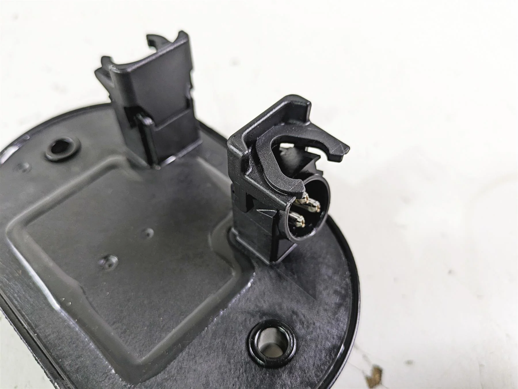 2019 Harley FLHCS Softail Heritage Rectifier Voltage Regulator 74700031 - Image 8
