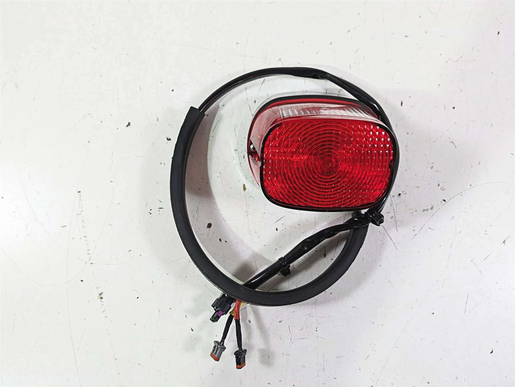 2019 Harley FLHCS Softail Heritage Taillight Tail Light & Wiring 68140-04