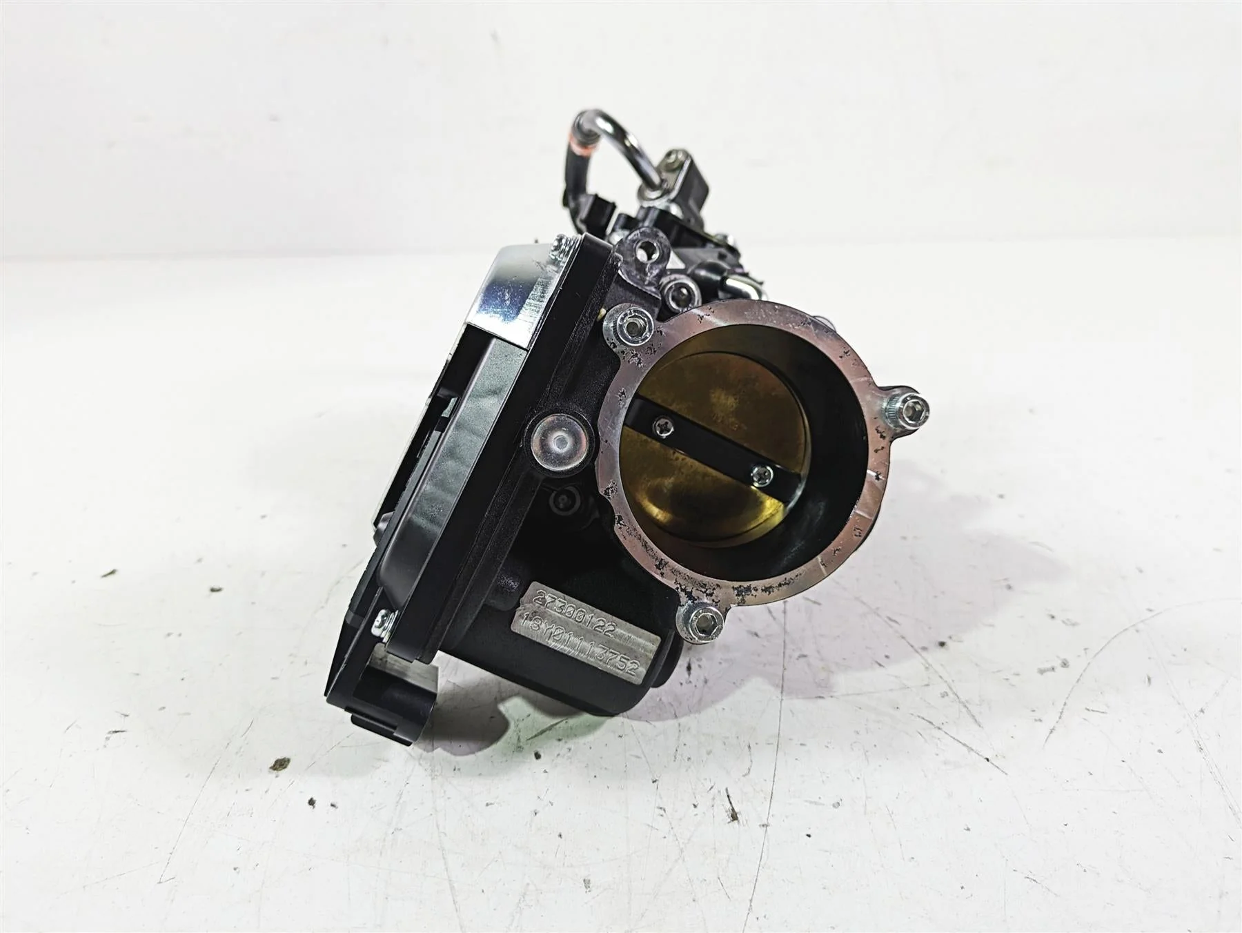 2019 Harley FLHCS Softail Heritage Throttle Body Fuel Injection 27300122 - Image 3