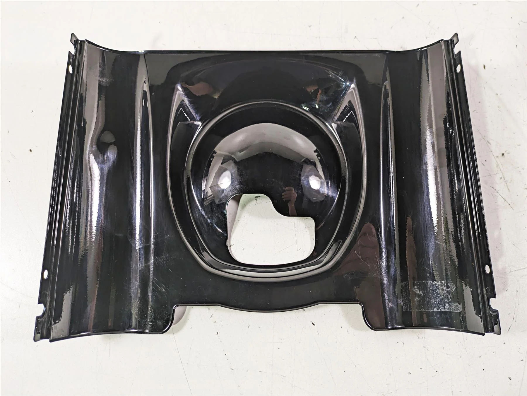 2019 Harley FLHCS Softail Heritage Upper Fork Headlight Cover Trim Set 61400458 - Image 11
