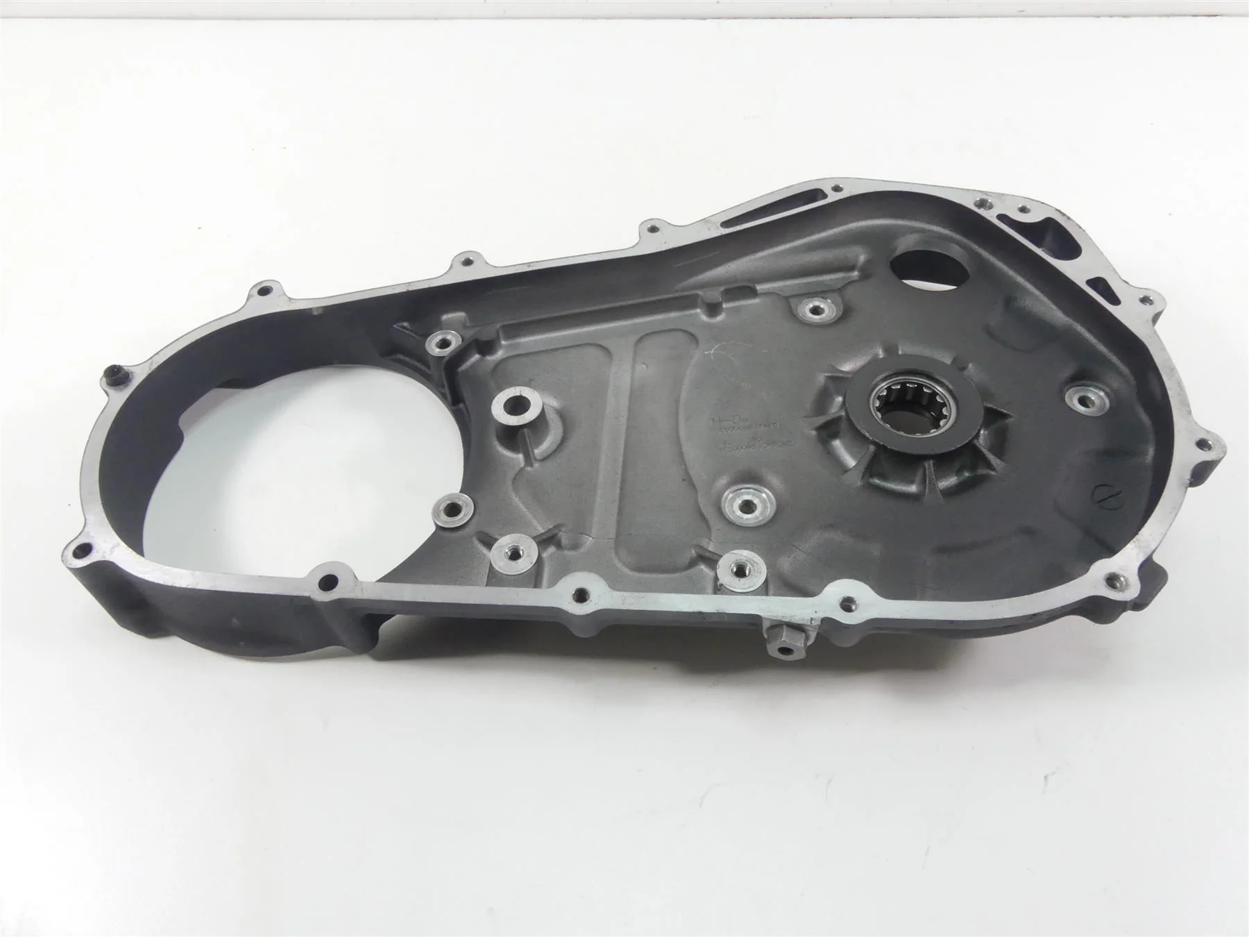 2019 Harley Softail FLSB Sport Glide Inner Primary Drive Clutch Cover 36500099 - Image 2
