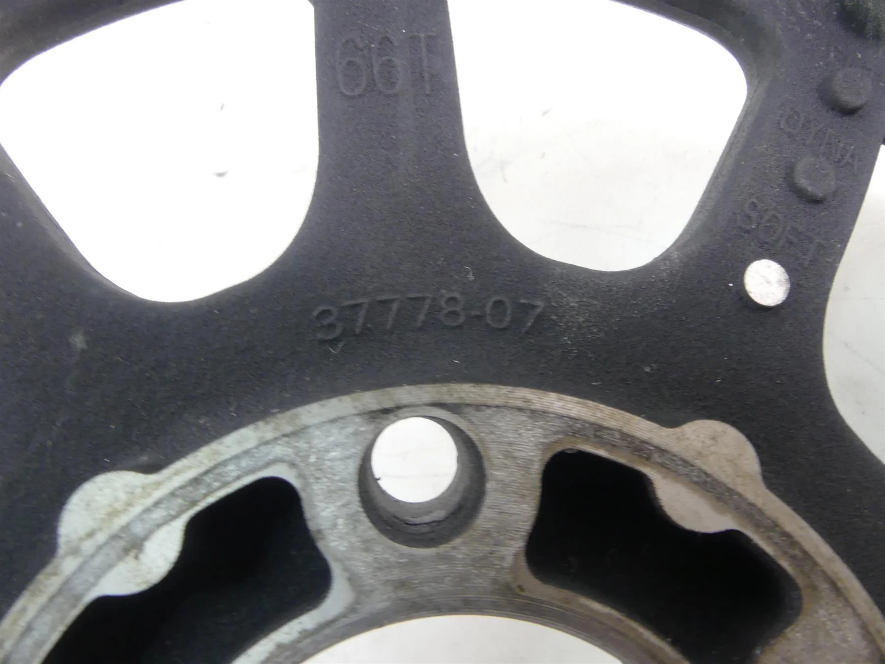 2019 Harley Softail FXBB Street Bob Rear Drive Belt Pulley Sprocket 66T 37778-07 - Image 10