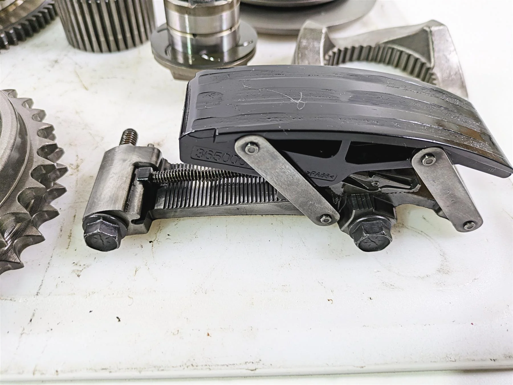 2019 Harley Softail FXDR 114 Clutch Primary Drive Set Kit 37000263A - Image 7