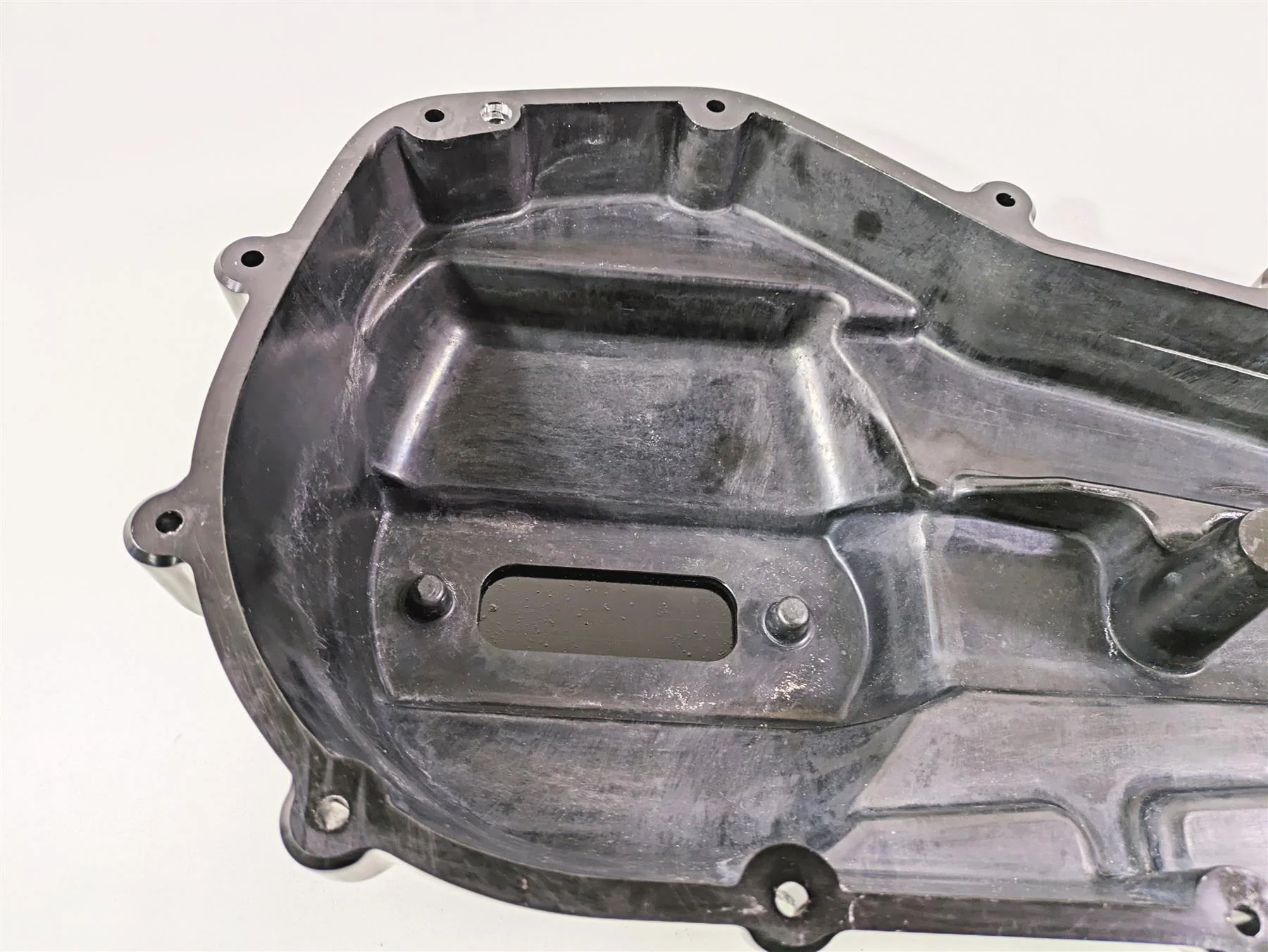 2019 Harley Softail FXDR 114 Dominion Outer Primary Drive Clutch Cover 25700795 - Image 11