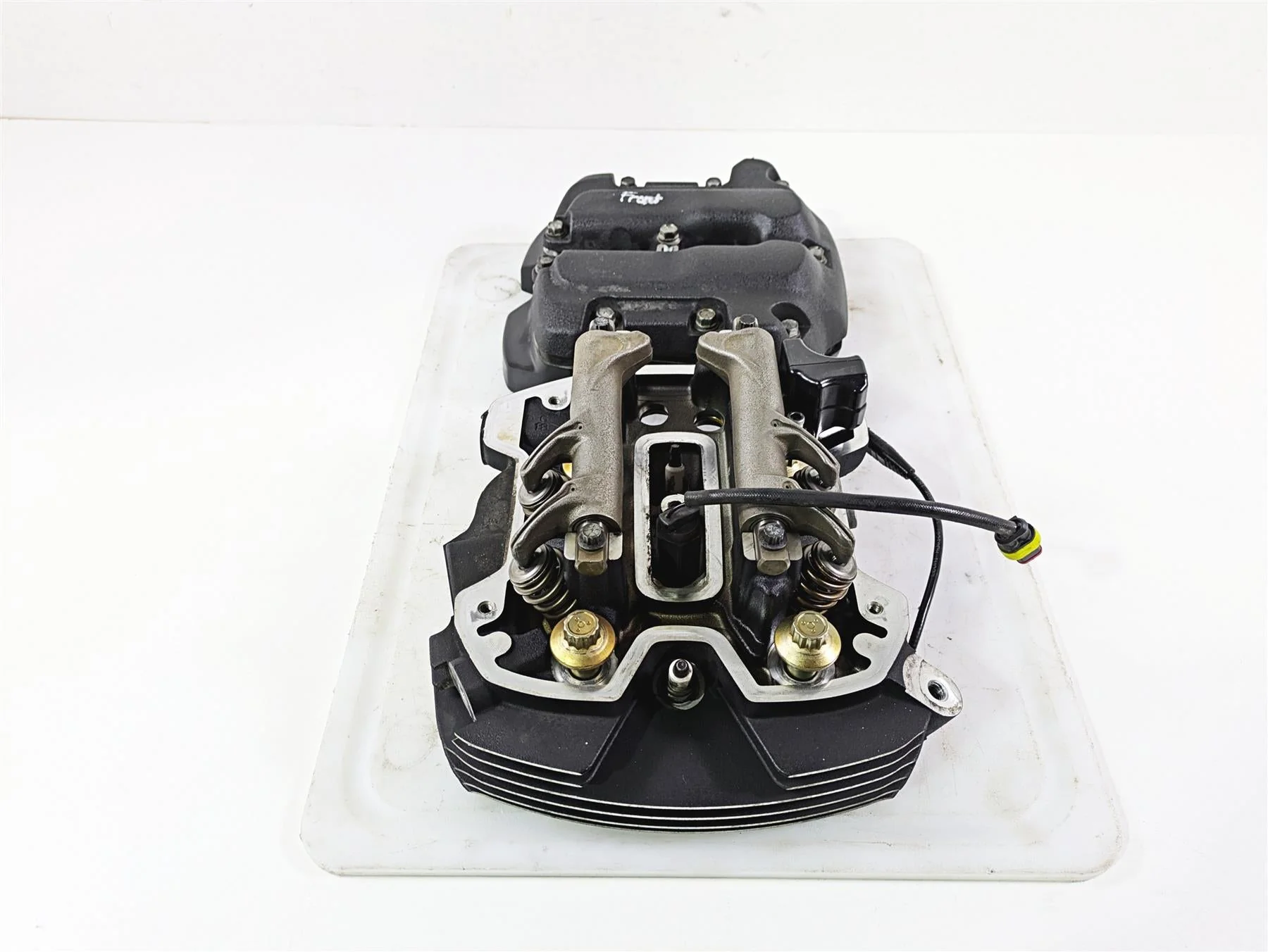 2019 Harley Softail FXDR 114 Front Rear M8 Cylinder Head & Rocker Box Set 16500388 - Image 3