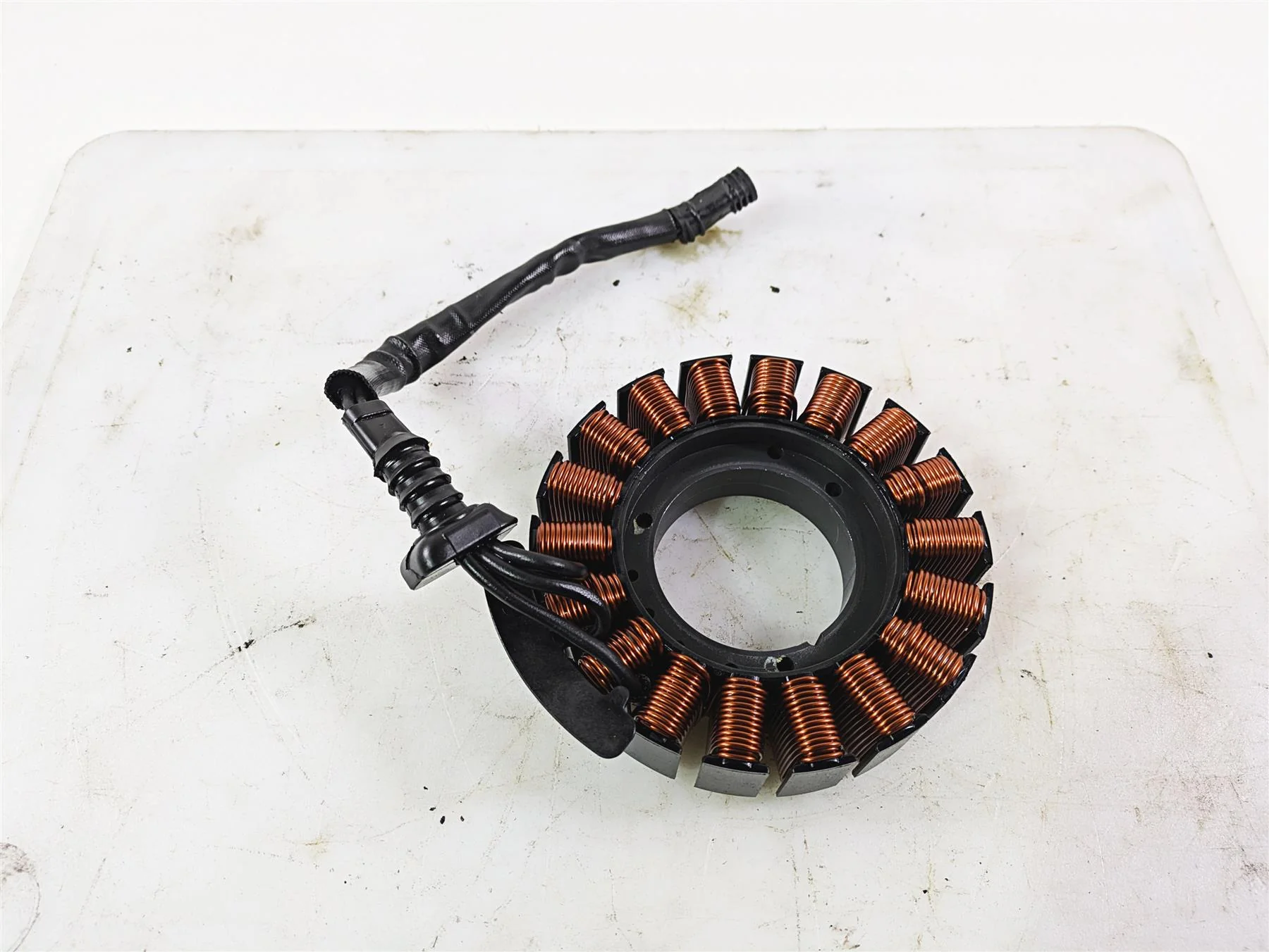 2019 Harley Softail FXDR 114 Ignition Stator Alternator Generator 29900145