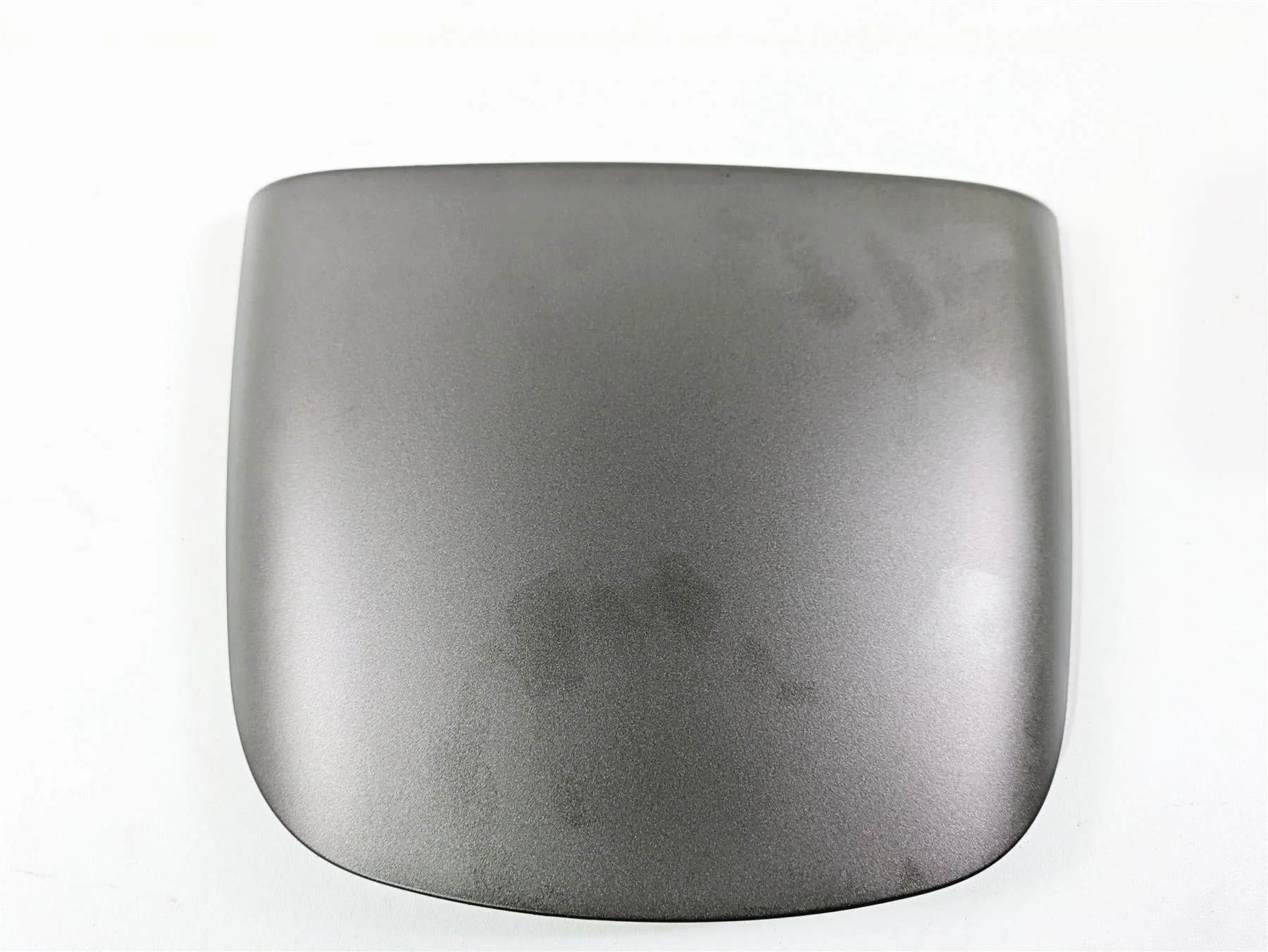 2019 Harley Softail FXDR 114 Rear Upper Tail Cover Lid Fairing 59500657 - Image 4