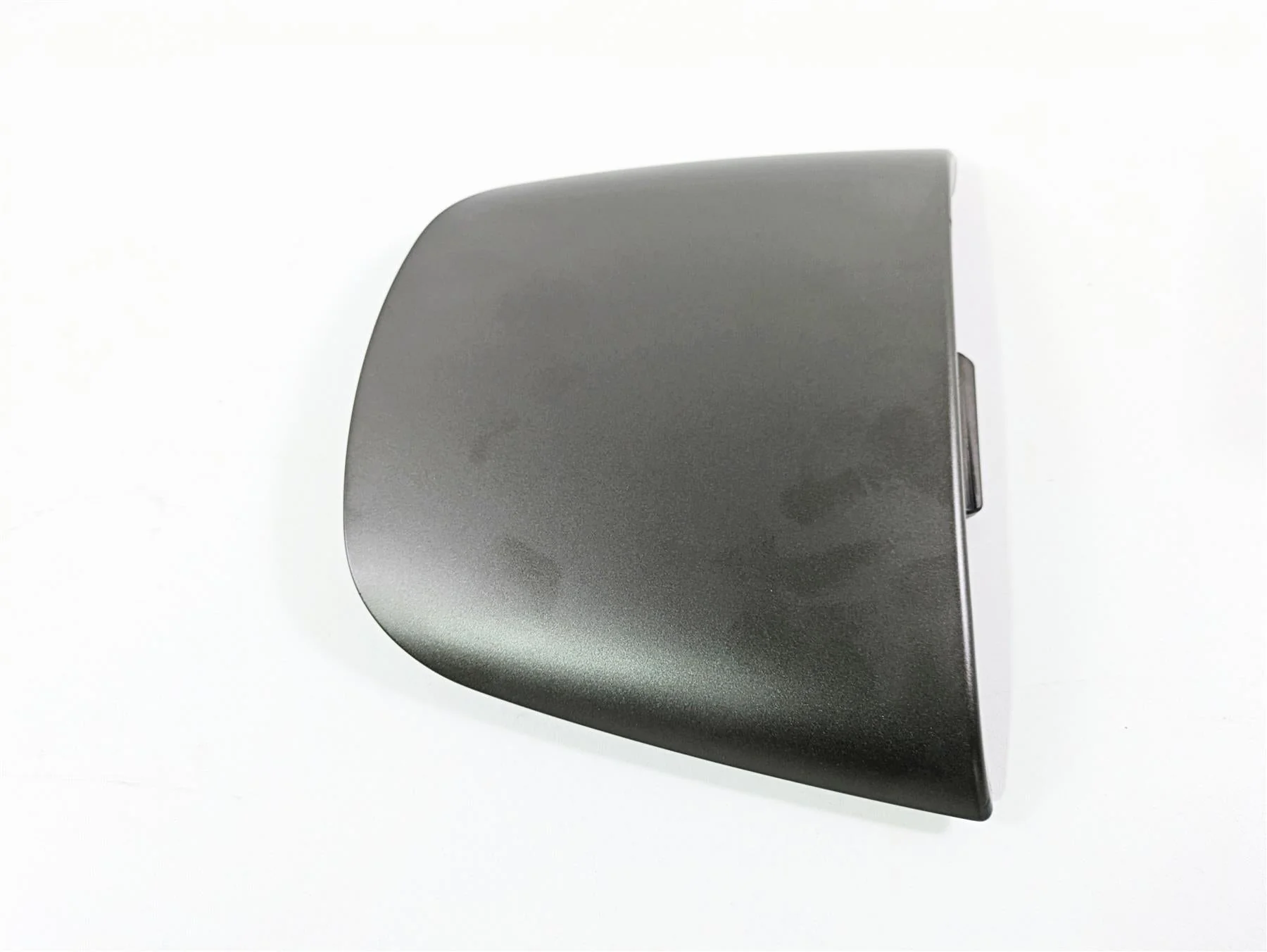 2019 Harley Softail FXDR 114 Rear Upper Tail Cover Lid Fairing 59500657 - Image 5