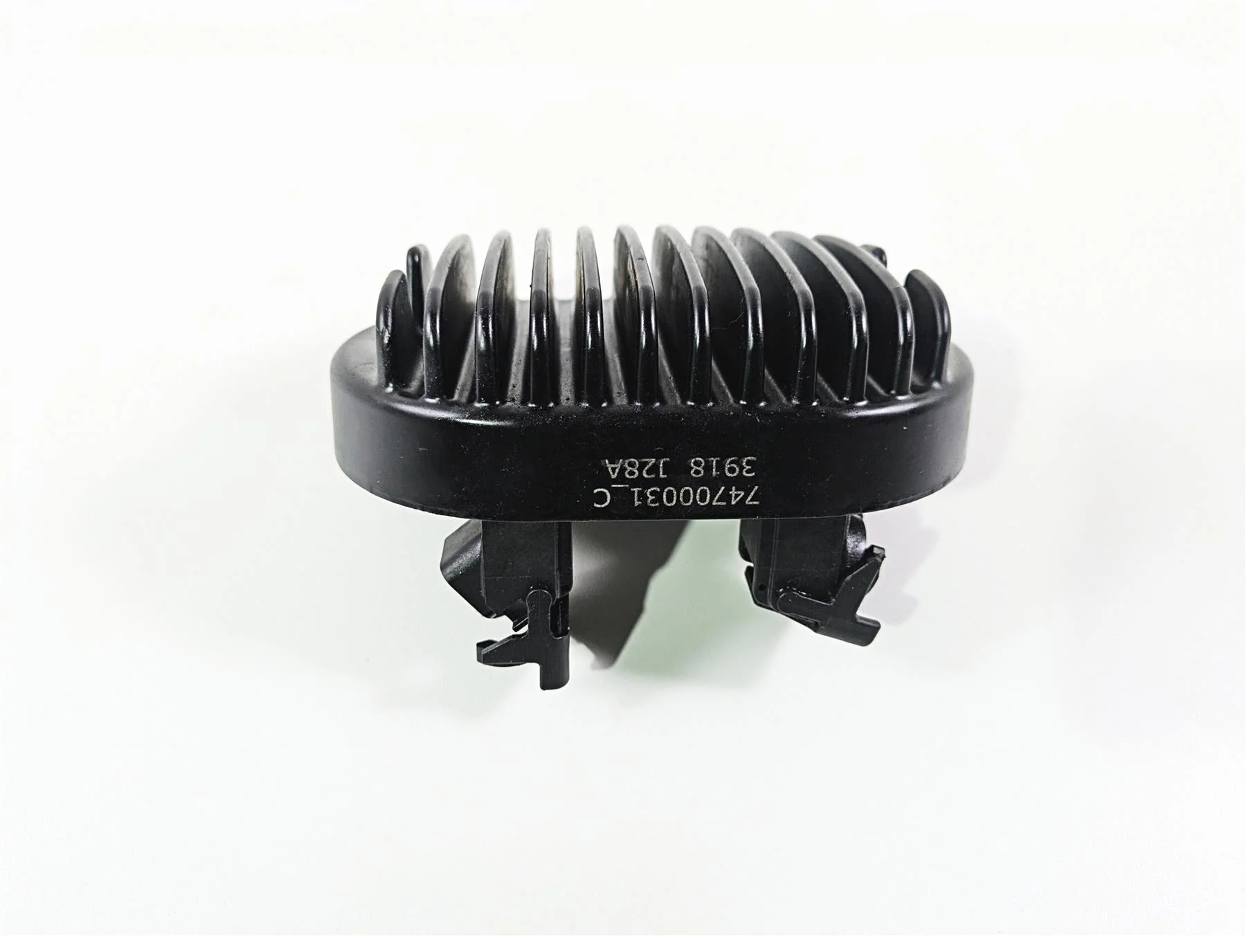 2019 Harley Softail FXDR 114 Rectifier Voltage Regulator 74700031 - Image 3