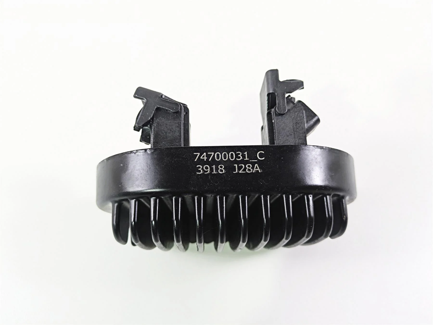 2019 Harley Softail FXDR 114 Rectifier Voltage Regulator 74700031 - Image 6