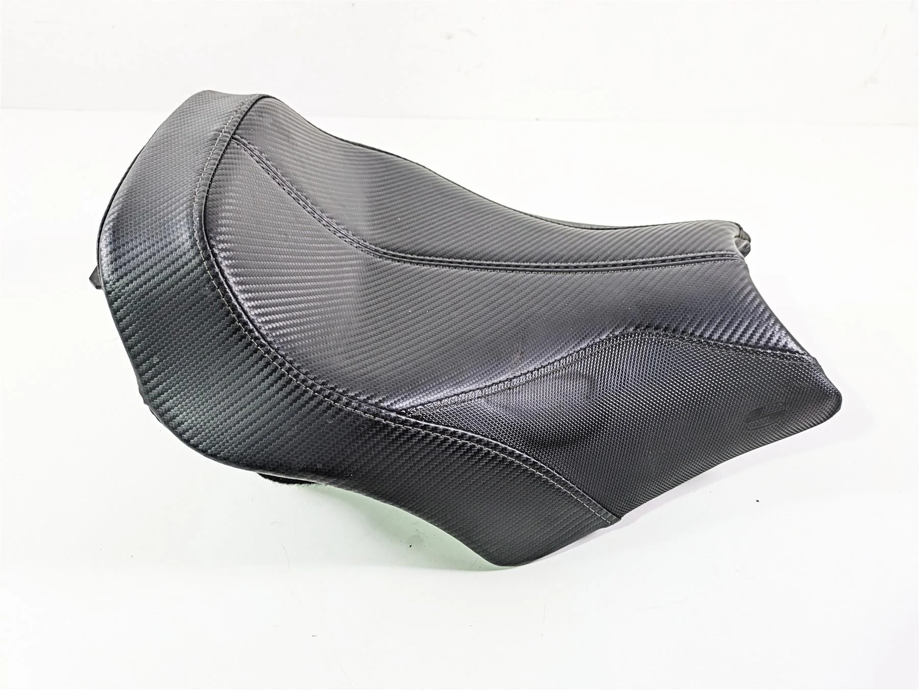 2019 Harley Softail FXDR 114 Saddlemen GB V1 Solo Seat Saddle  819-32-0043 - Image 3