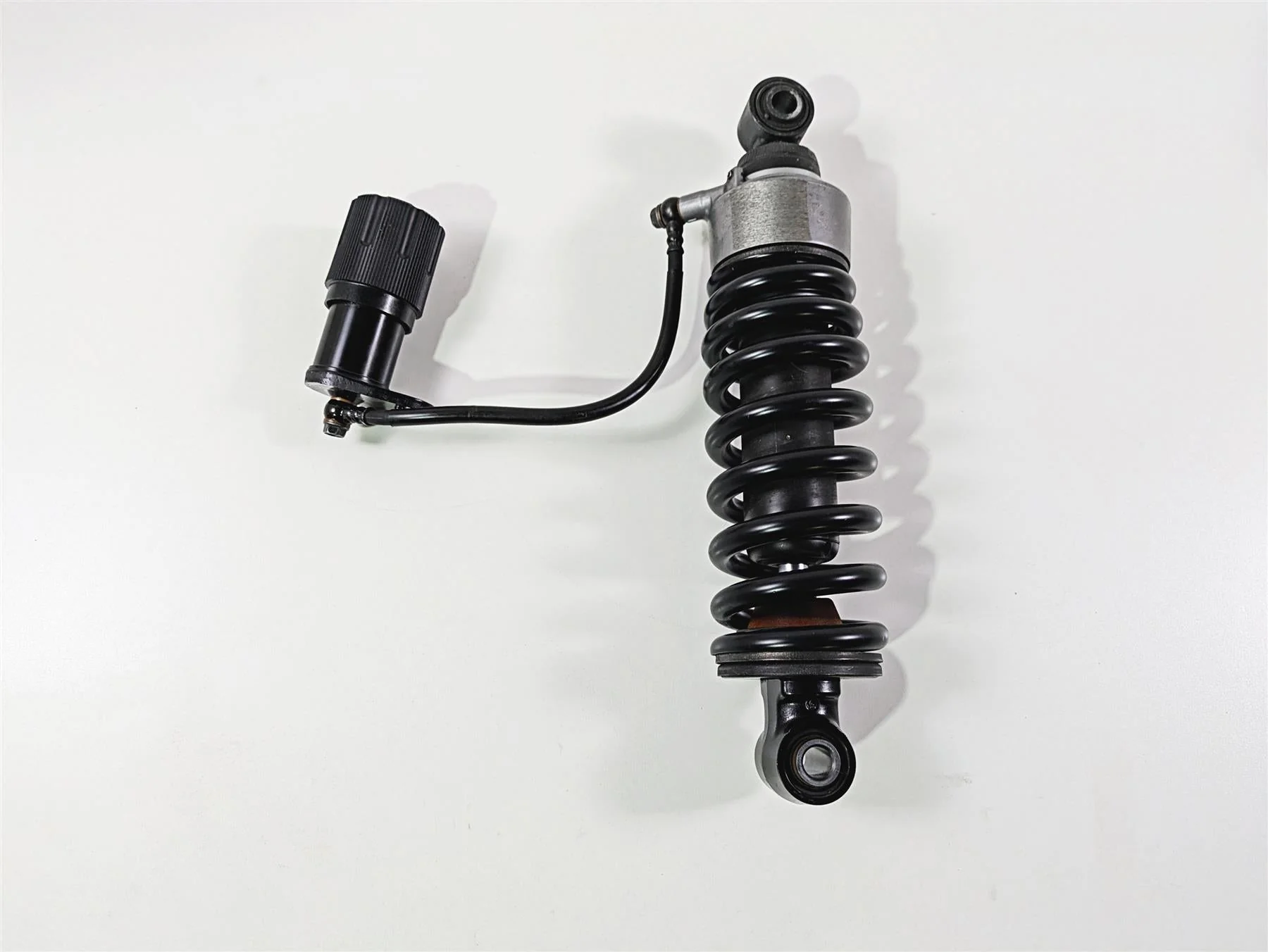2019 Harley Softail FXDR 114 Showa Rear Suspension Shock Damper 54000139 - Image 2