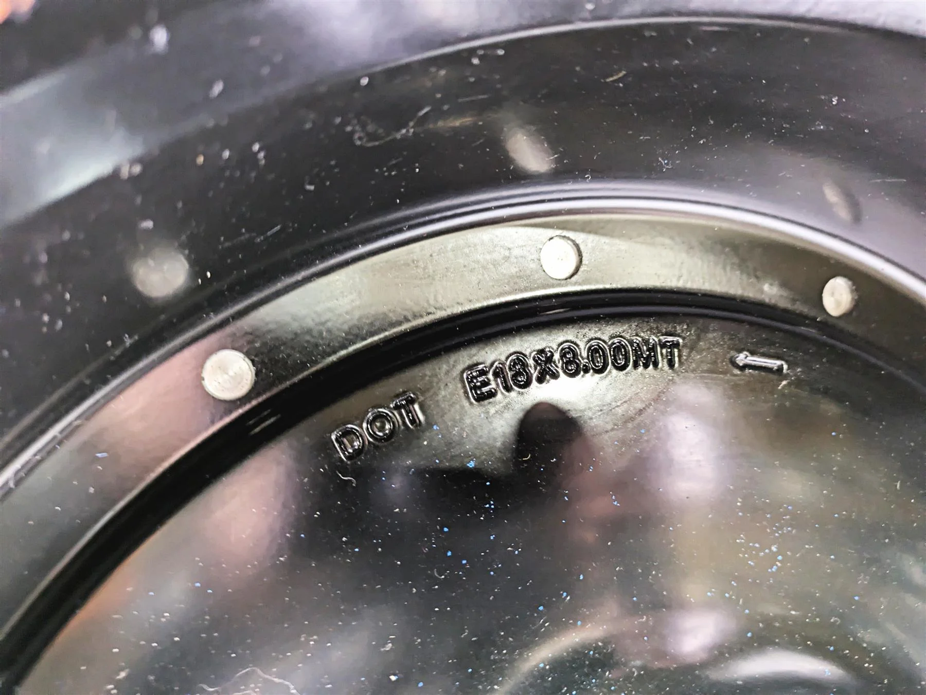 2019 Harley Softail FXDR 114 Straight Rear Wheel Rim 18x8 40900486 - Image 5