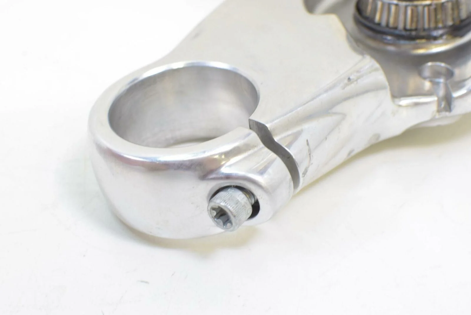 2019 Harley Softail FXLR Low Rider Lower Triple Tree 49mm Steering Clamp 4590020 - Image 6