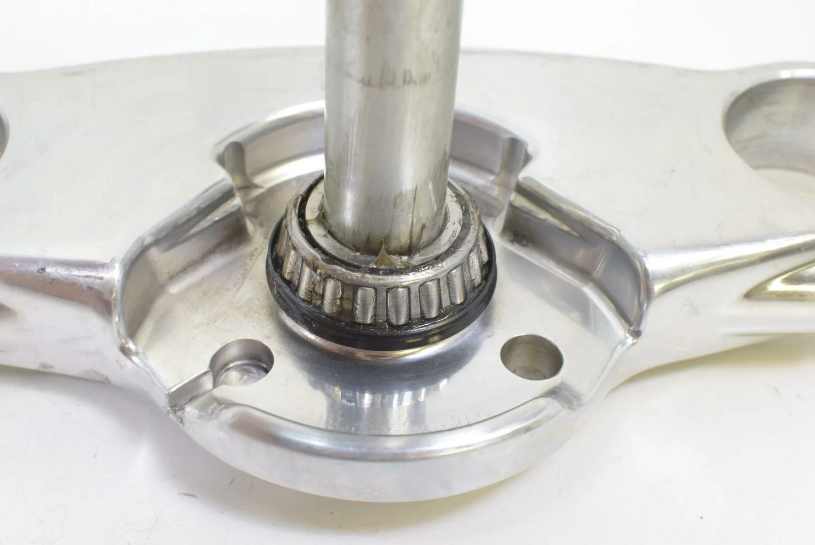 2019 Harley Softail FXLR Low Rider Lower Triple Tree 49mm Steering Clamp 4590020 - Image 7