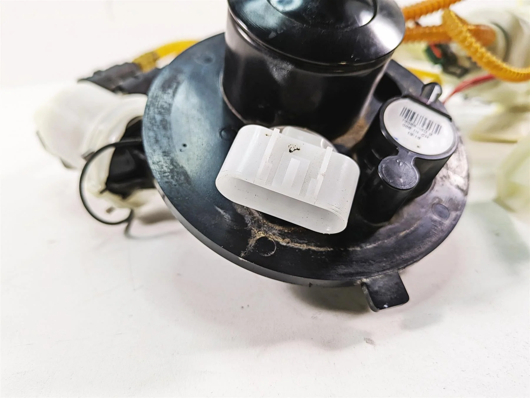 2019 Harley Touring FLHX Street Glide Fuel Gas Petrol Pump 62908-08 75069-08D - Image 7