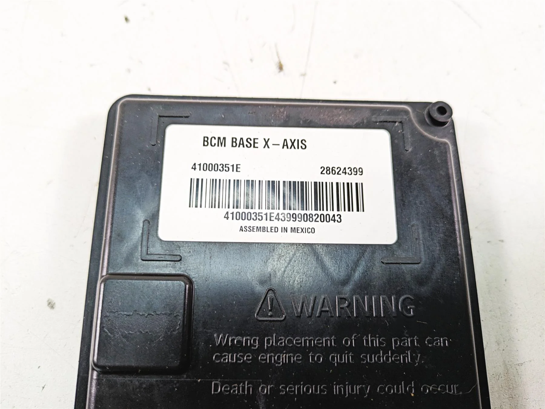 2019 Harley XL883N Sportster Iron Bcm Body Ctrl Module X-Axis -Crack 41000351E - Image 11