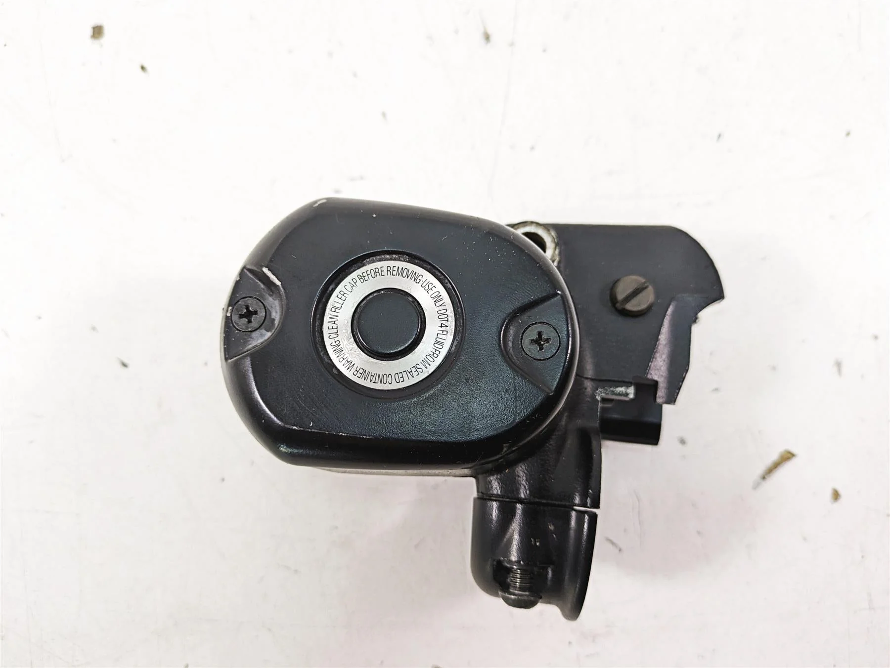 2019 Harley XL883N Sportster Iron Front 1/2" Brake Master Cylinder 41700099