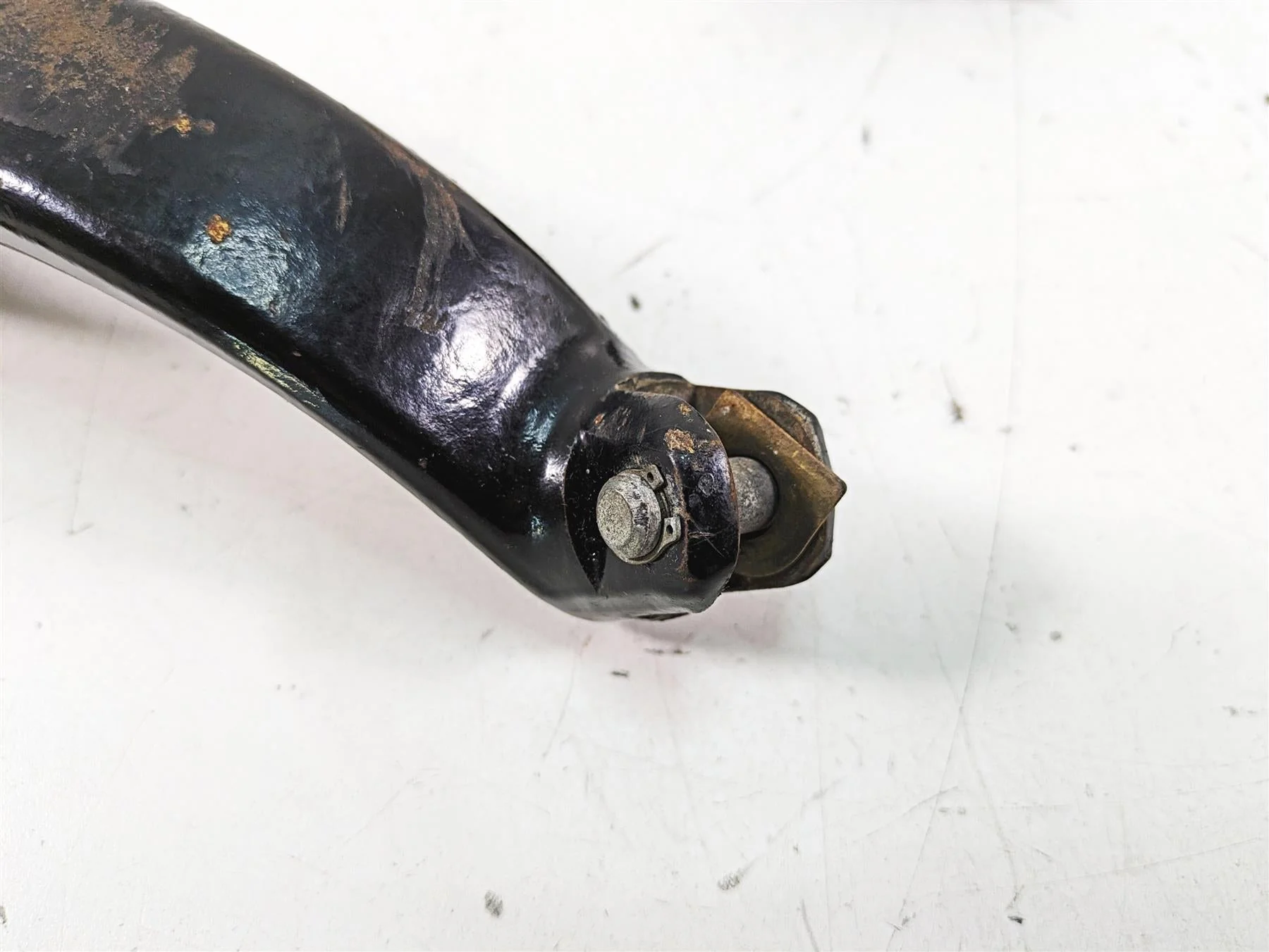 2019 Harley XL883N Sportster Iron Front Left Mid Footpeg Mount Shifter 34721-07 - Image 11