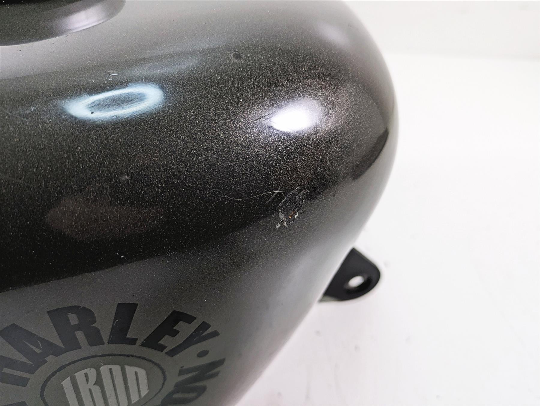 2019 Harley XL883N Sportster Iron Fuel Gas Petrol Tank -No Dents 61000701 - Image 10