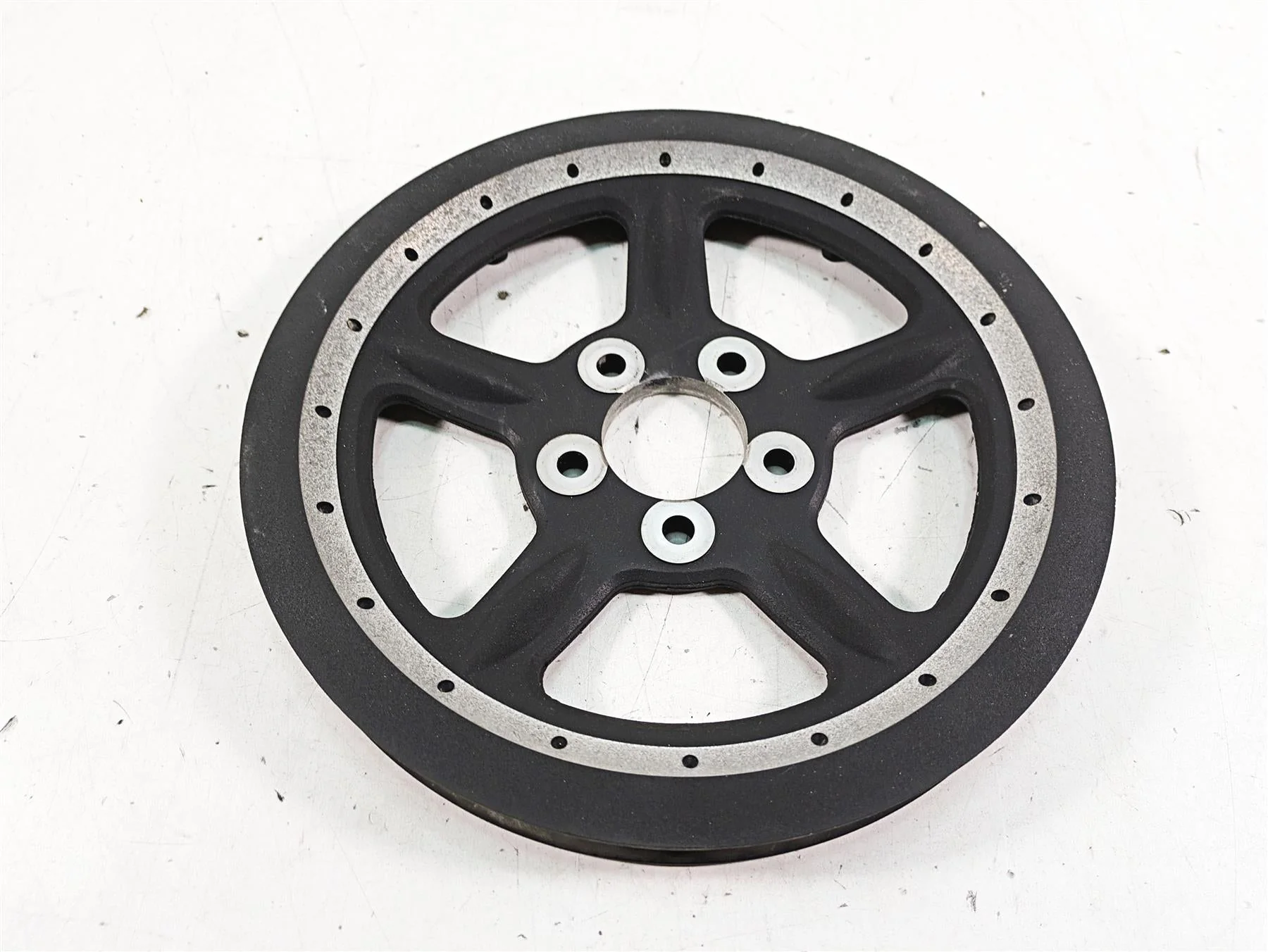 2019 Harley XL883N Sportster Iron Rear Drive Belt Pulley Sprocket 68T 40354-07 - Image 3
