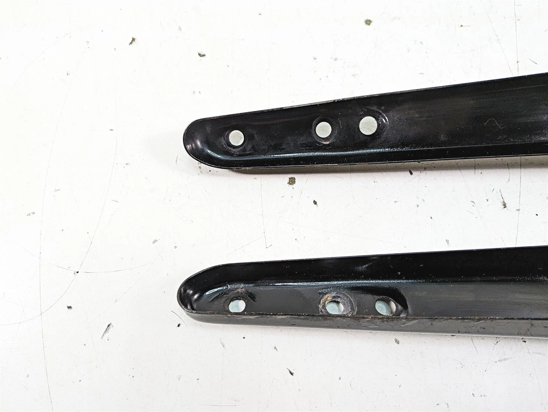 2019 Harley XL883N Sportster Iron Rear Fender Struts Braces 60203-06 60204-06 - Image 4