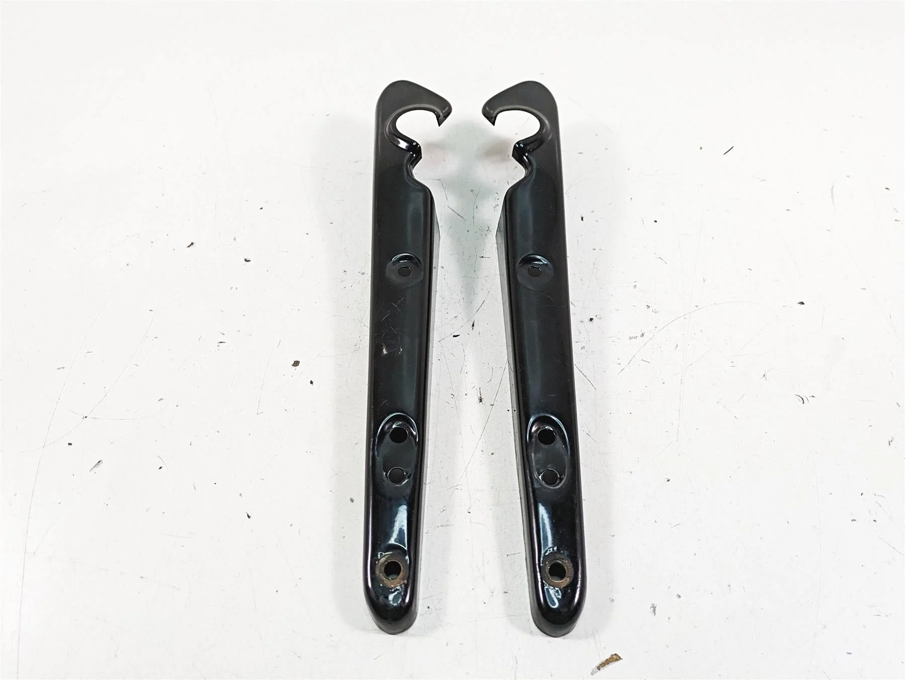 2019 Harley XL883N Sportster Iron Rear Fender Struts Braces 60203-06 60204-06 - Image 7