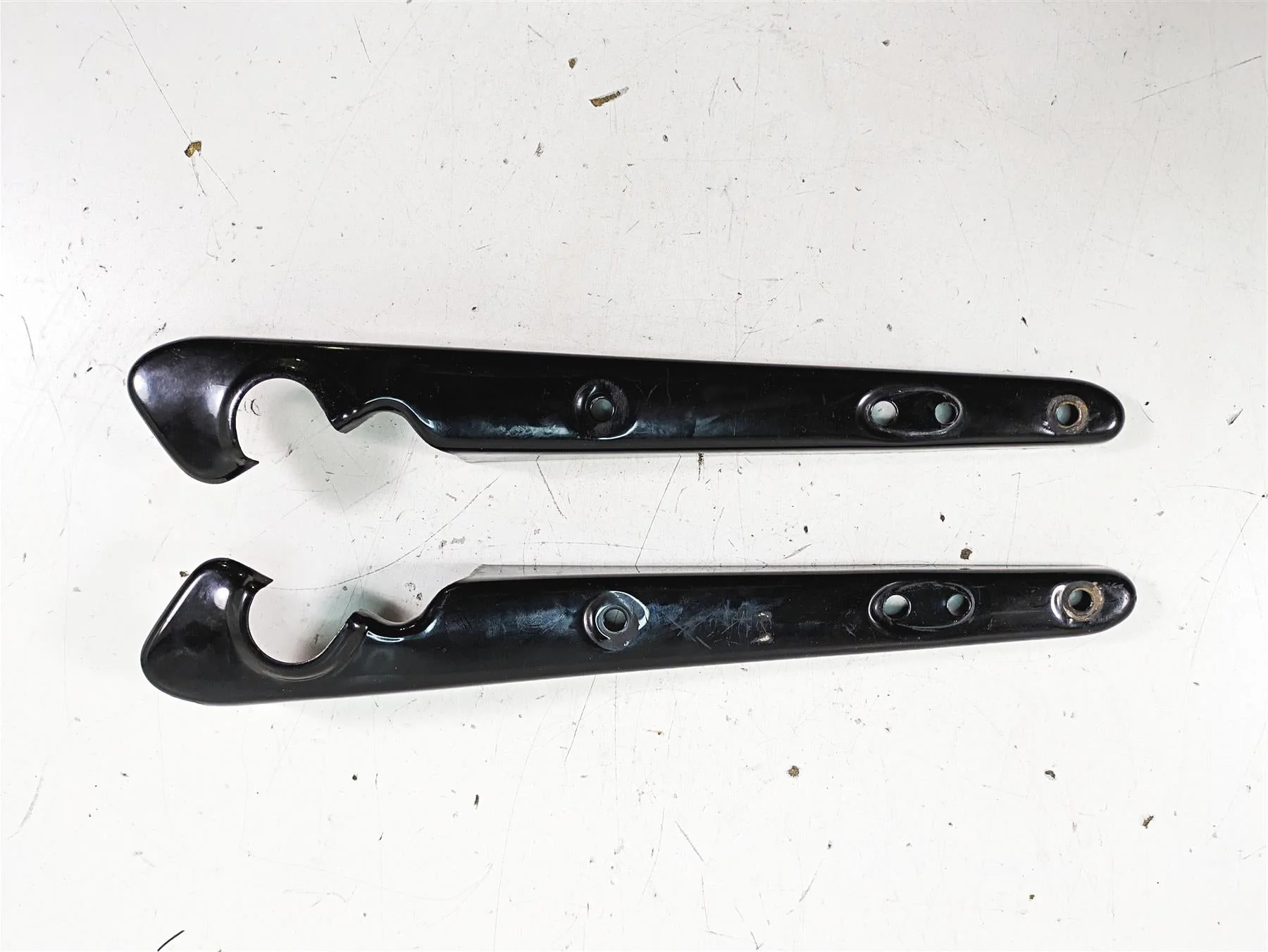 2019 Harley XL883N Sportster Iron Rear Fender Struts Braces 60203-06 60204-06 - Image 8