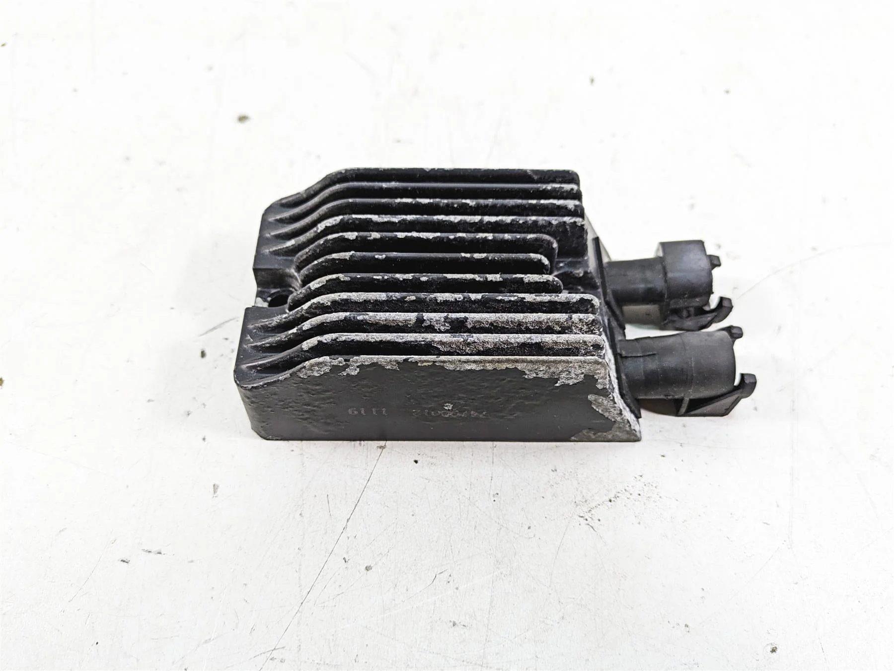 2019 Harley XL883N Sportster Iron Rectifier Voltage Regulator 74700012 - Image 11