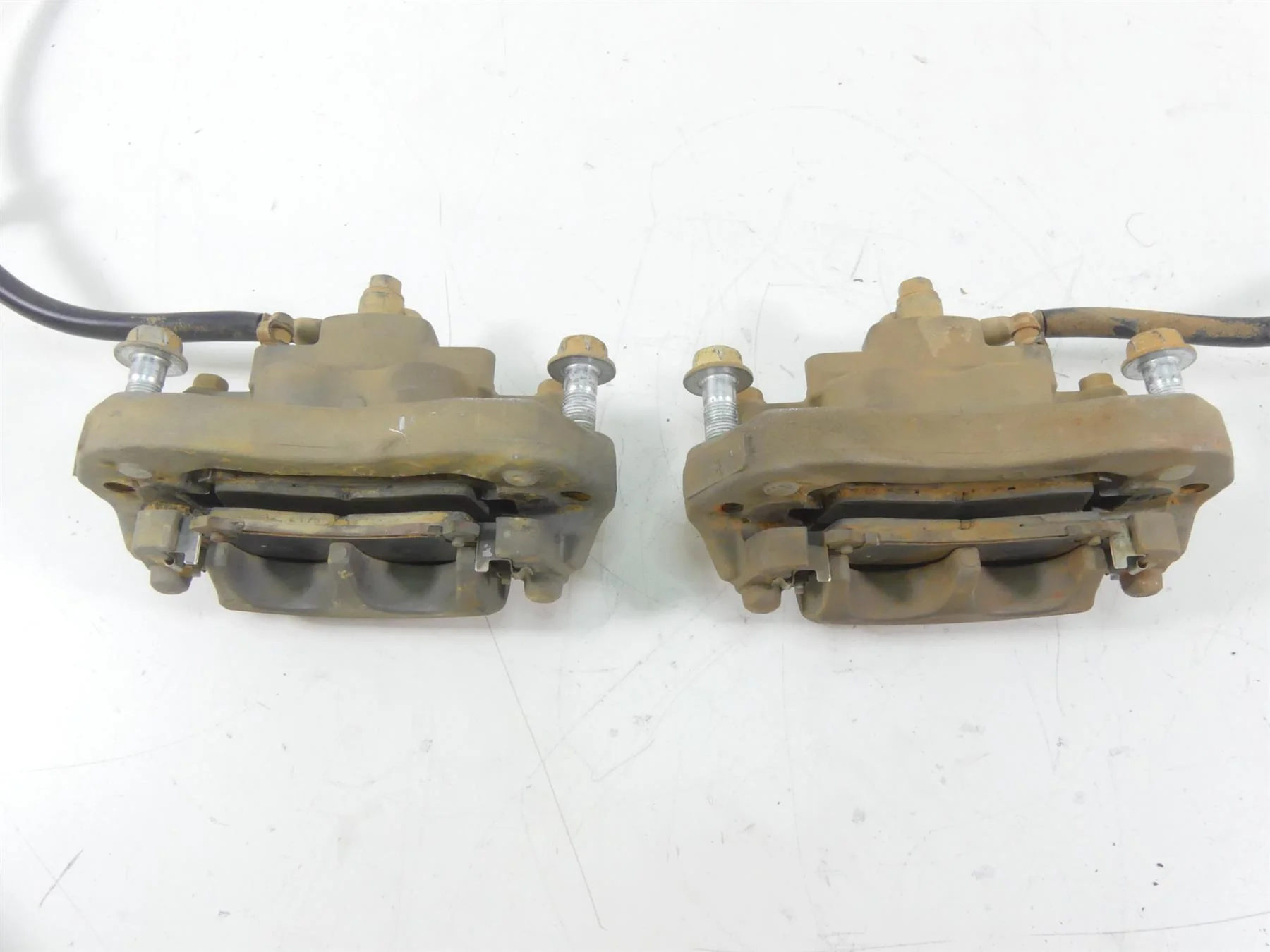 2019 Honda Talon SXS1000 S2R Nissin Front Brake Caliper Set  45250-HL4-A01 - Image 3