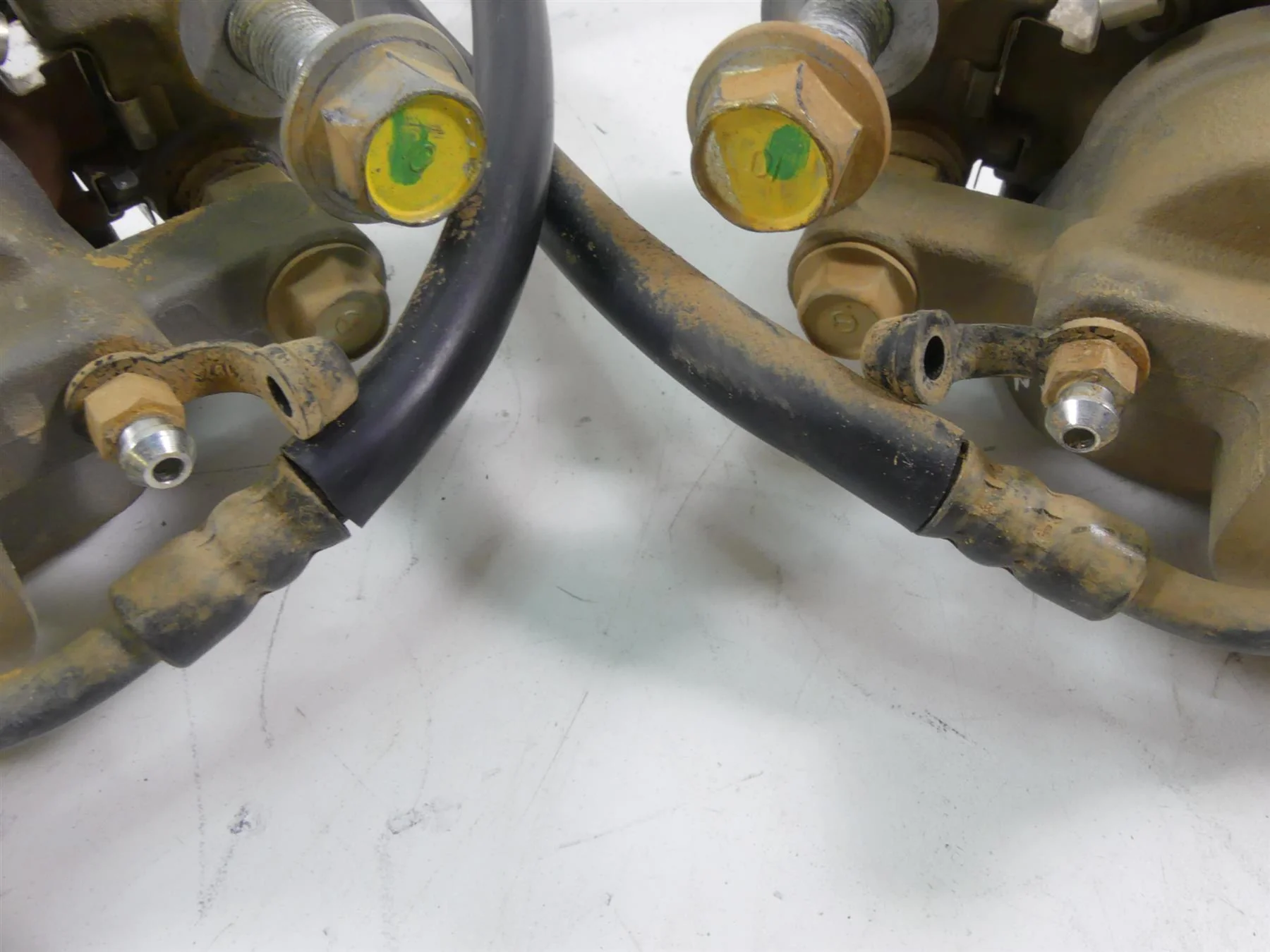 2019 Honda Talon SXS1000 S2R Nissin Front Brake Caliper Set  45250-HL4-A01 - Image 8