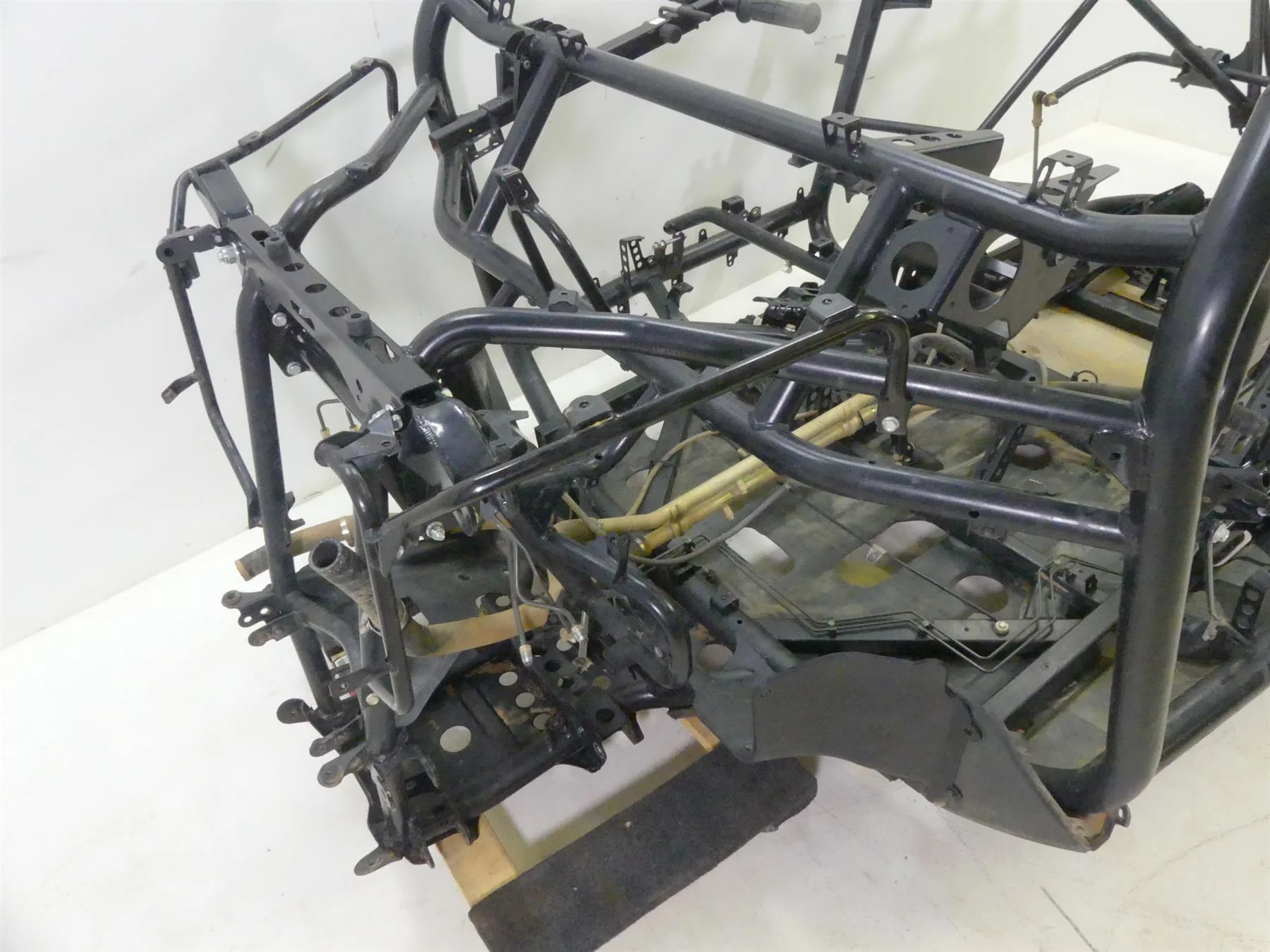 2019 Honda Talon SXS1000 S2R Straight Main Frame Chassis SLVG 50100-HL6-A00ZA - Image 5