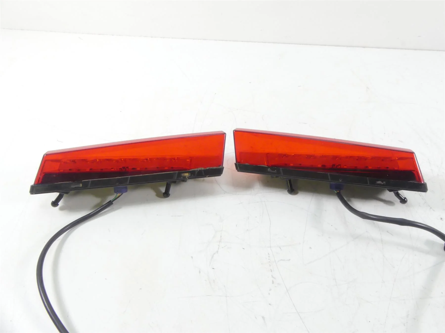 2019 Honda Talon SXS1000 S2R Taillights Tail Light Stop Brake Set 33710-HL6-A01 - Image 3