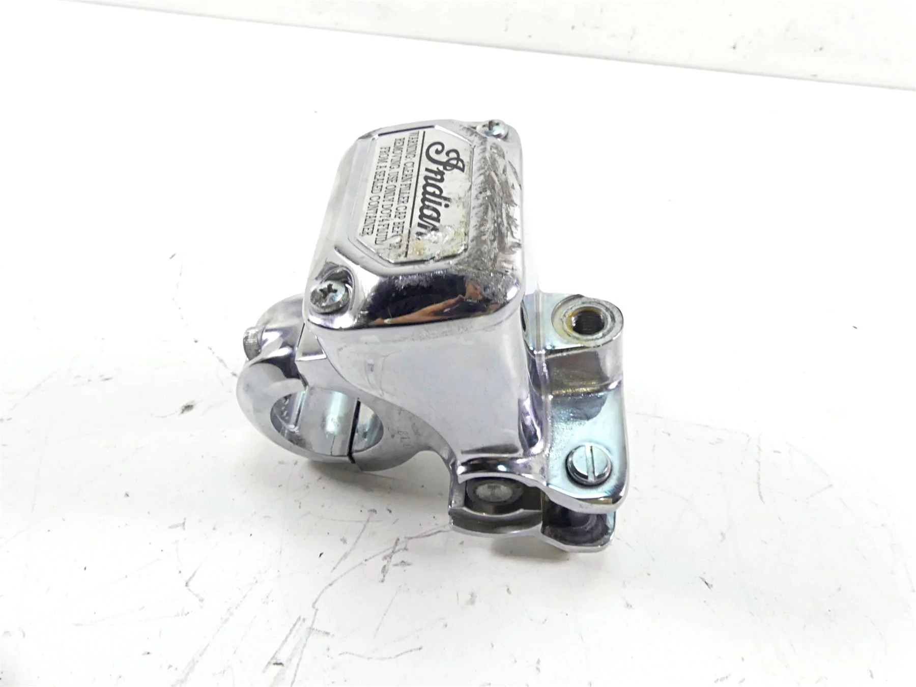 2019 Indian Chieftain Classic Front Chrome Brake Master Cylinder 5/8" 1912865 - Image 2